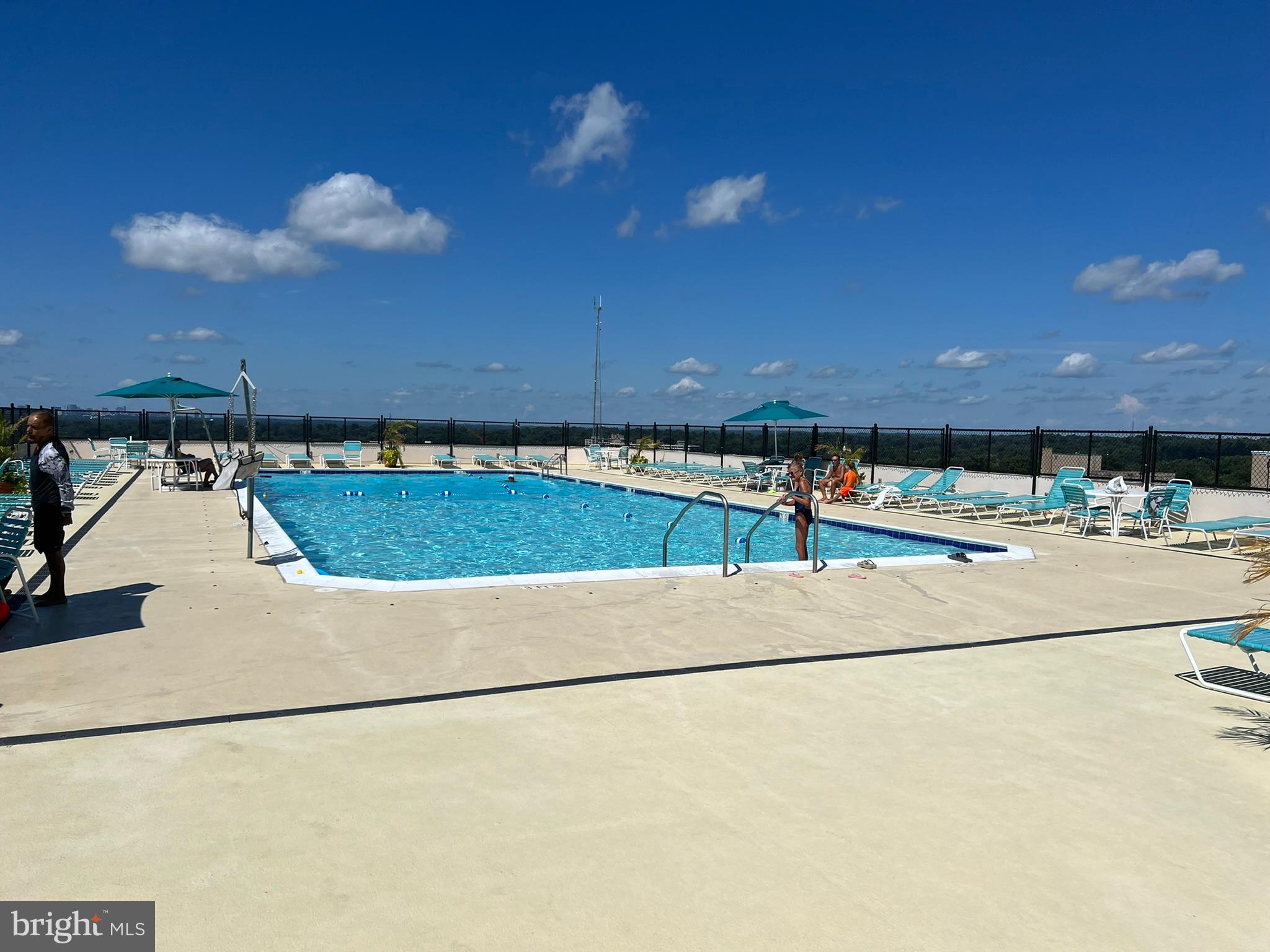 WILLOUGHBY OF CHEVY CHASE - Residential