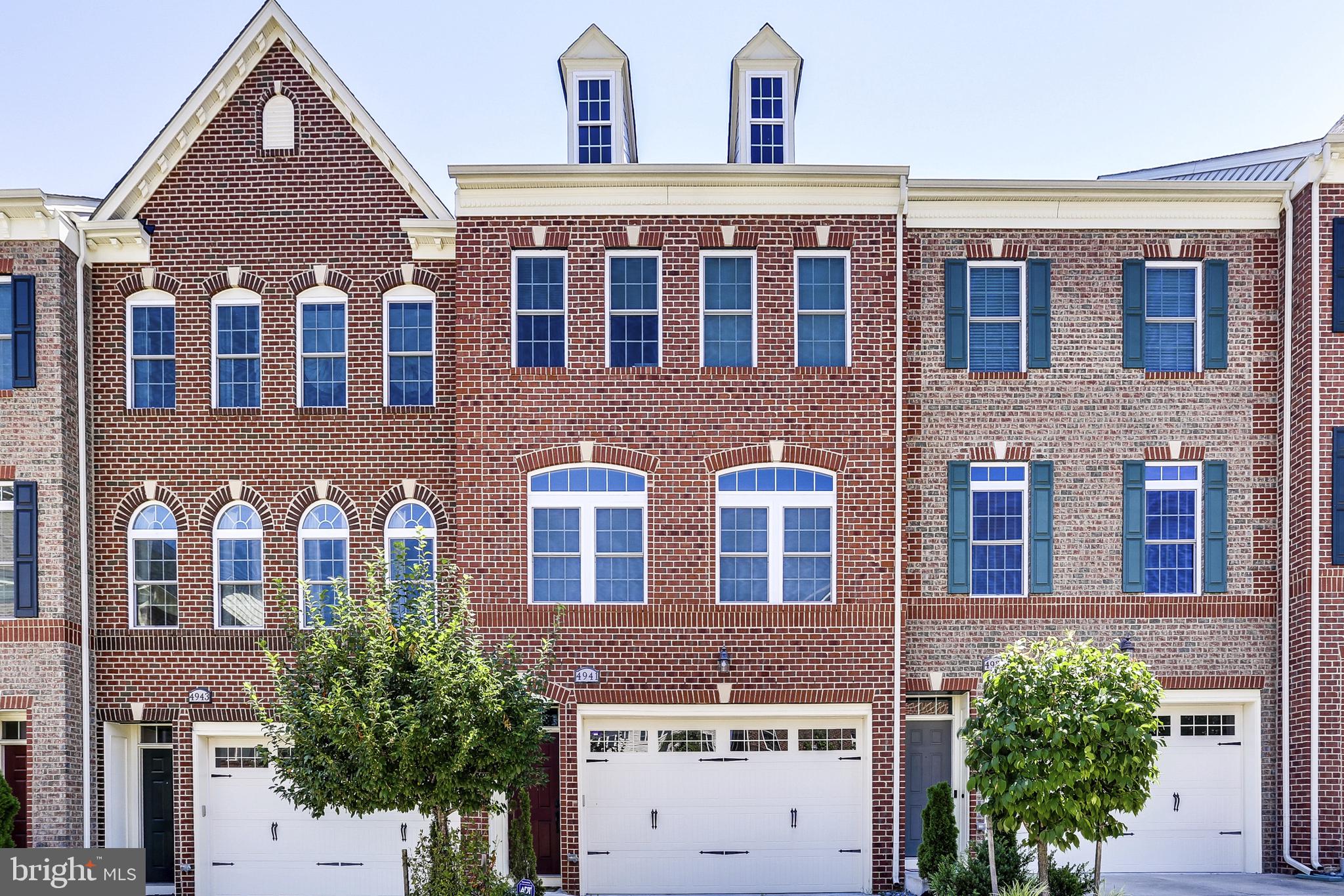 FAIRWOOD-PHASE 2-PLAT 10 - Residential Lease