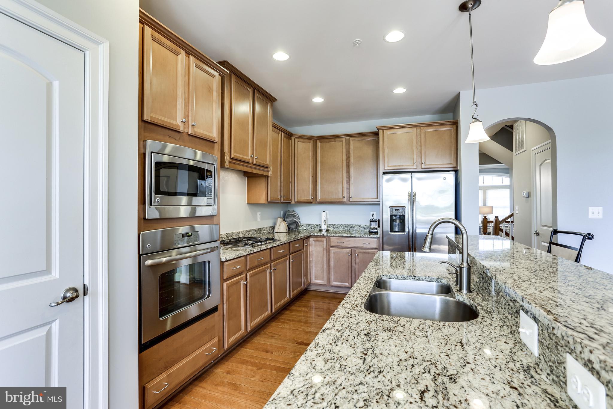 FAIRWOOD-PHASE 2-PLAT 10 - Residential Lease