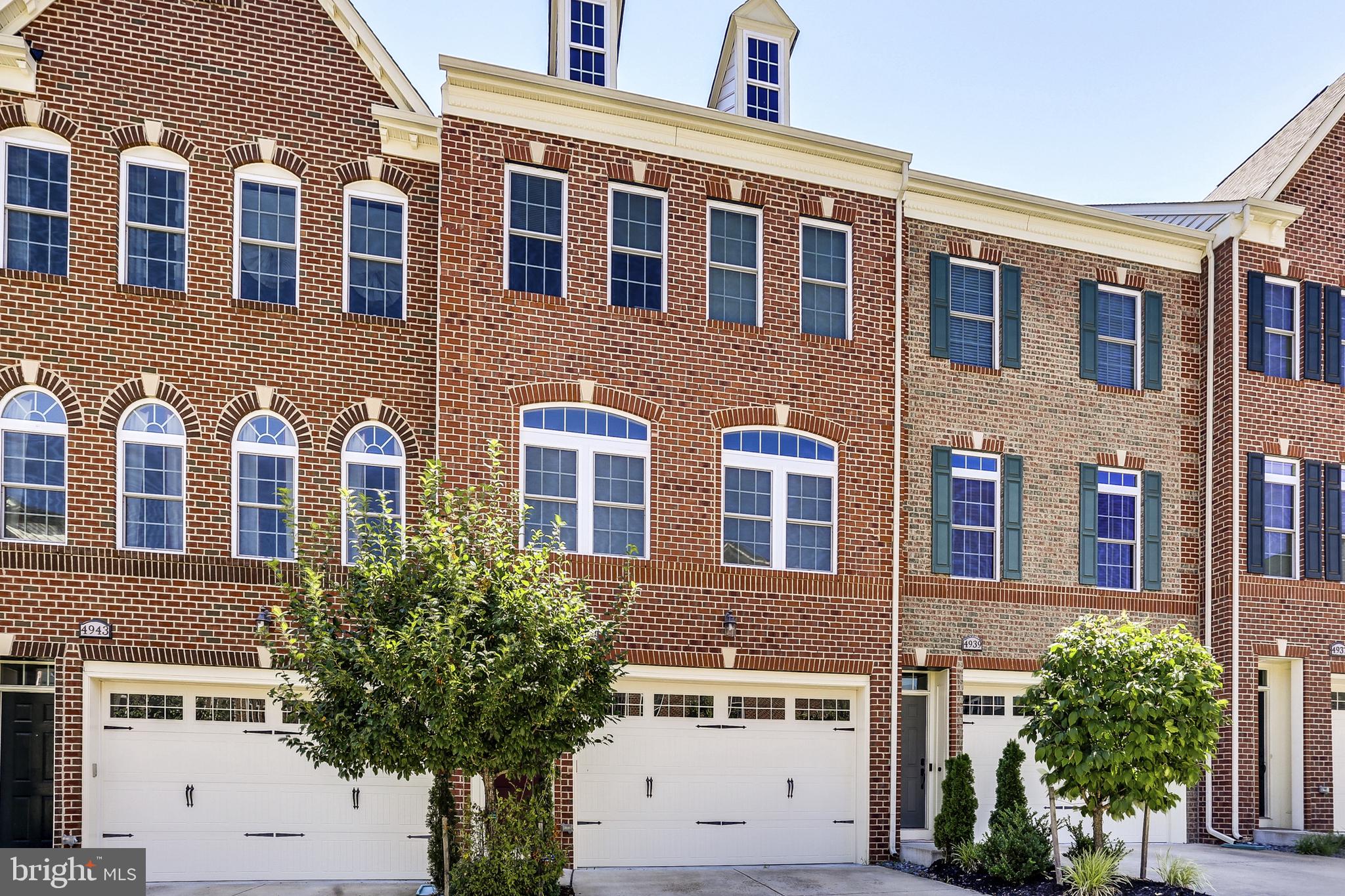 FAIRWOOD-PHASE 2-PLAT 10 - Residential Lease