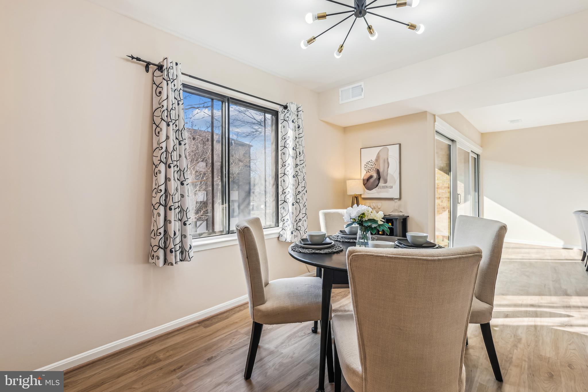 HAWTHORNE VILLAGE - Residential