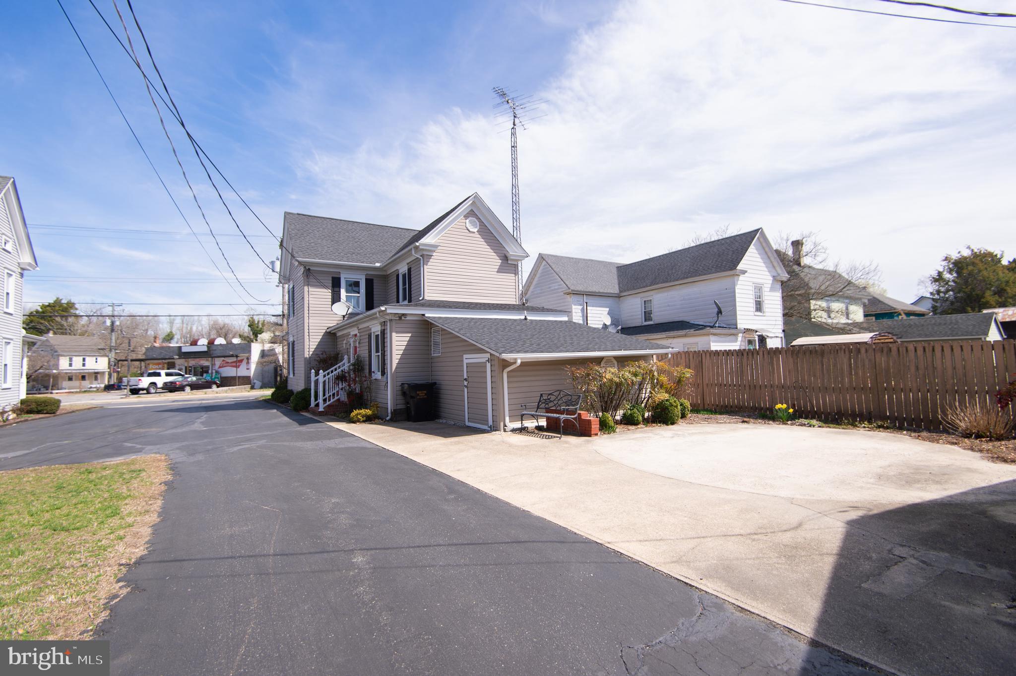 FEDERALSBURG - Residential