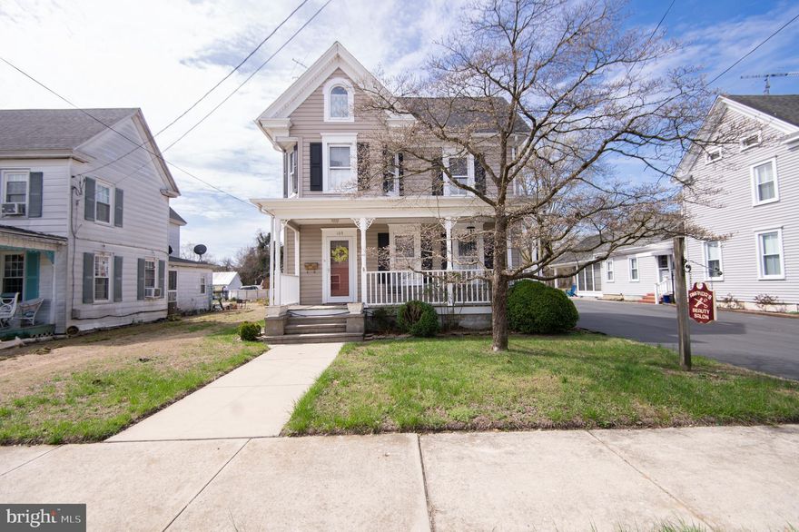 An abundance of living space spread over two floors behind the doors of this 3BR/1BA Farm Home located on a spacious lot in the quiet neighborhood of Federalsburg.  Parking is ample in the extra long and wide driveway as you make your way to the covered front porch of your forever home.  Step inside to a home filled with tons of original character including hardwood floors and crown moldings.  The main floor living space features a spacious entry hall that leads to a large living room with built-in shelving, a dining room ideal when entertaining, a full bath with a walk-in shower, and an eat-in kitchen.  The kitchen boasts plenty of wood cabinets, a separate pantry closet, an abundance of counter space, stainless steel appliances, a double stainless sink under a window, and plenty of space for a breakfast table.  In addition, tucked behind barn doors is the main floor laundry.  On the second floor is a large primary bedroom with double closets, and two sizable secondary bedrooms.  This property also features a detached building offering additional living space featuring three rooms, a half bath, plumbing for a shower, and separate operating systems from the main house. In addition, there is a shed/garage large enough for one car and storage located on a sizable back lot.  From the main floor step outside to a large patio ideal when hosting family and friends.  This home is perfect for any new homeowner and includes a new roof and tons of possibilities.  Imagine all this and in close proximity to shopping, restaurants, and commuter routes.
-All furniture in the 'salon' conveys!