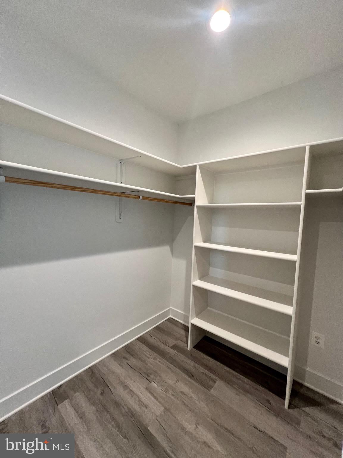 GLEBE HARBOR - Residential