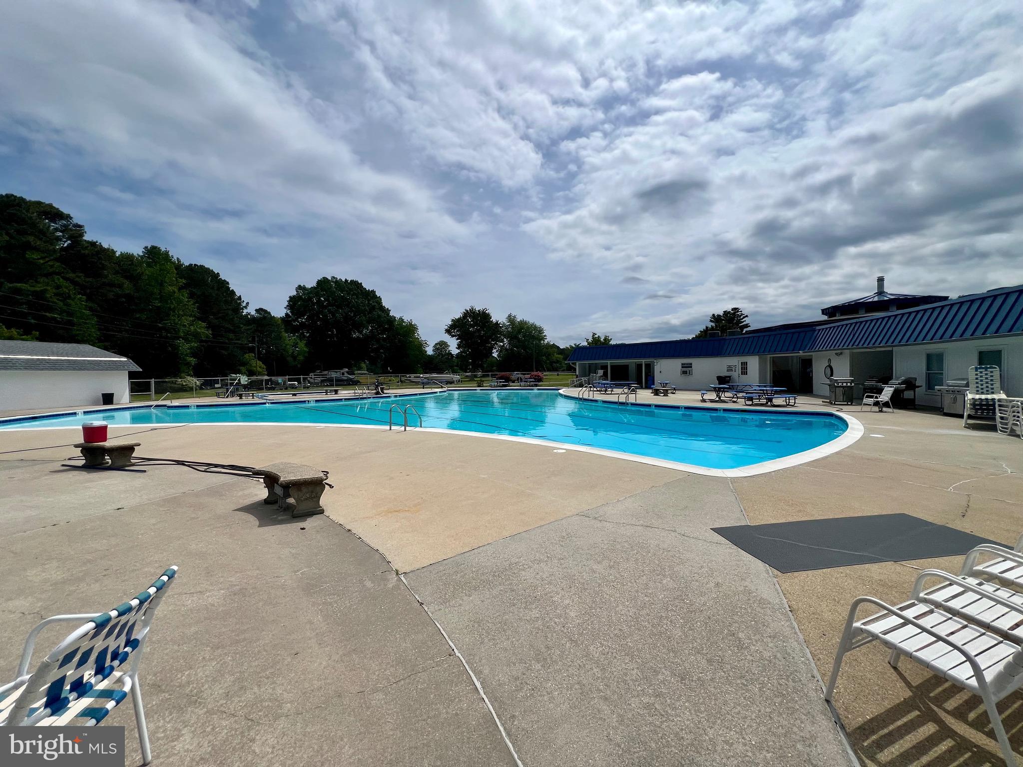 GLEBE HARBOR - Residential