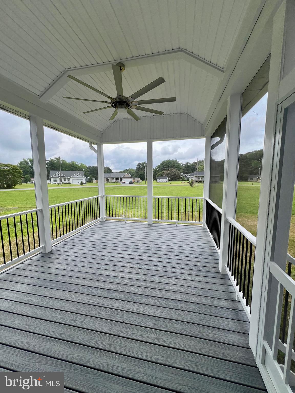 662 GLEBE HARBOR DRIVE