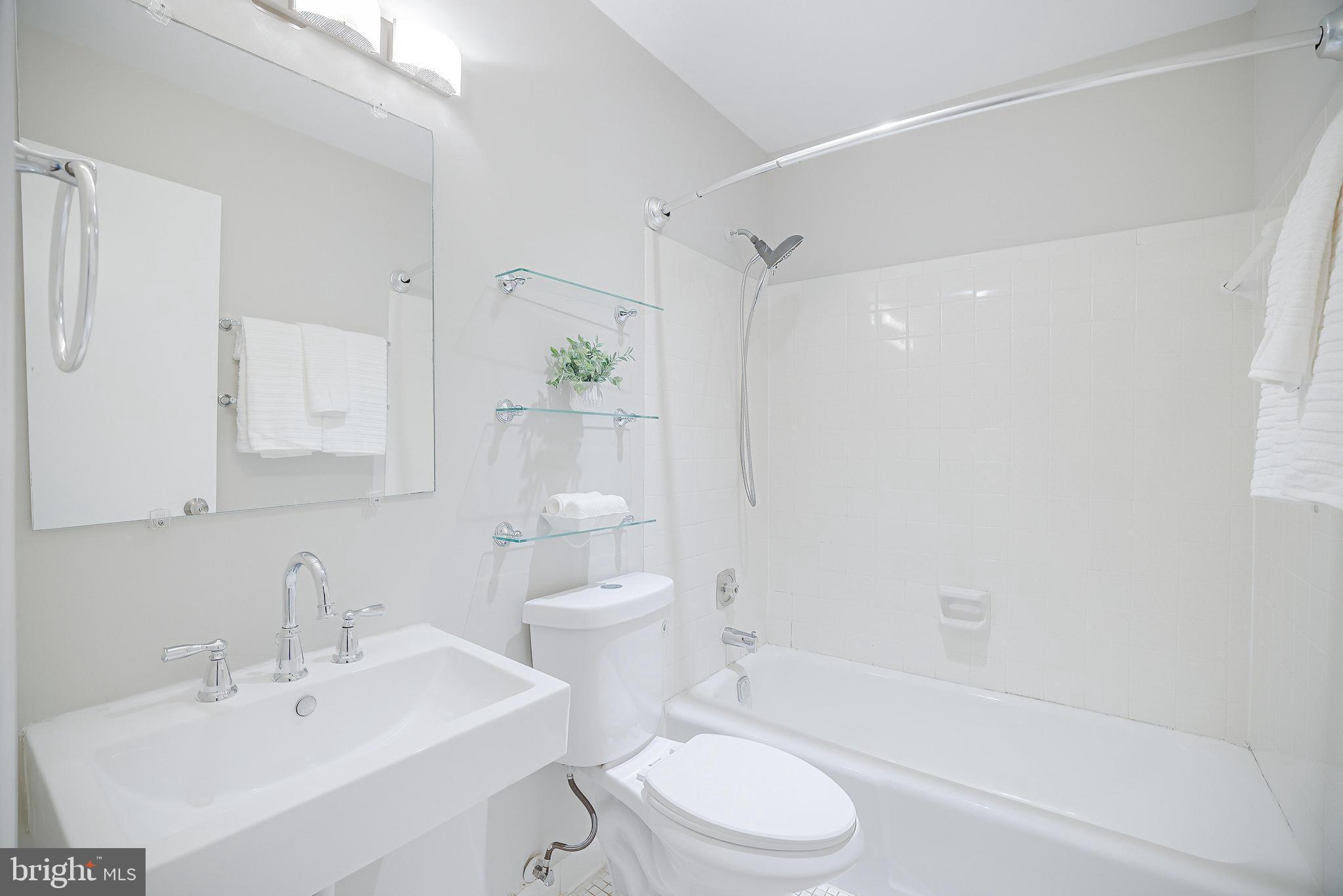 SARATOGA - Residential