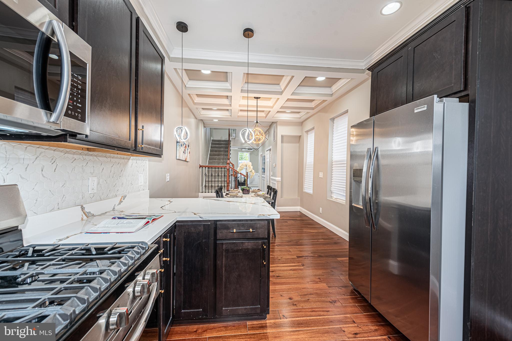HOLLINS MARKET - Residential