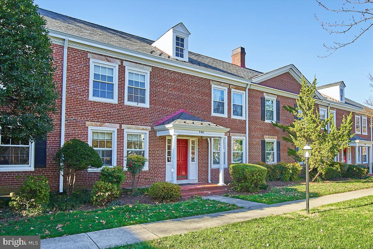 FAIRLINGTON MEADOWS - Residential Lease