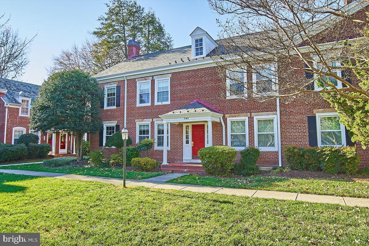 FAIRLINGTON MEADOWS - Residential Lease