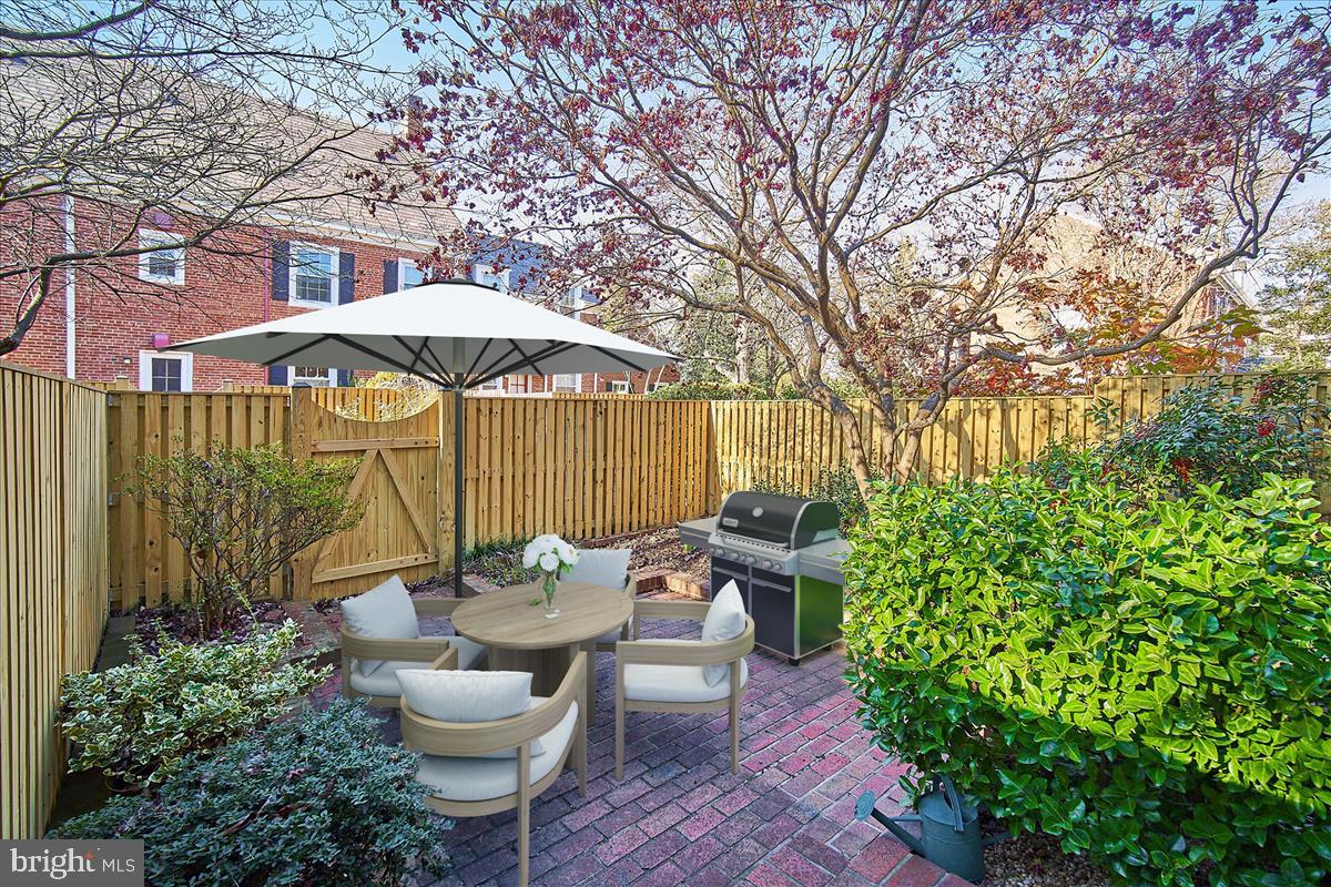 FAIRLINGTON MEADOWS - Residential Lease