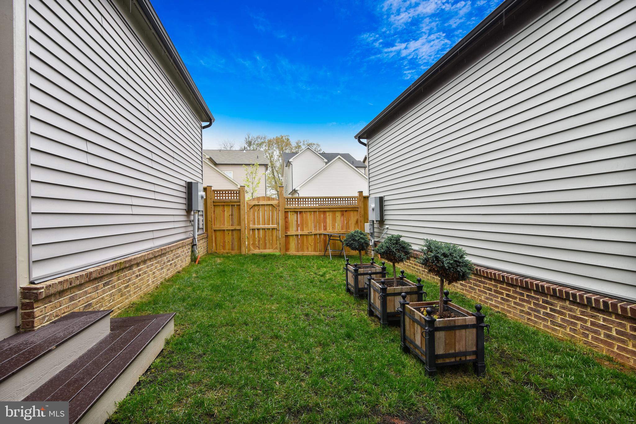 BRAMBLETON - Residential