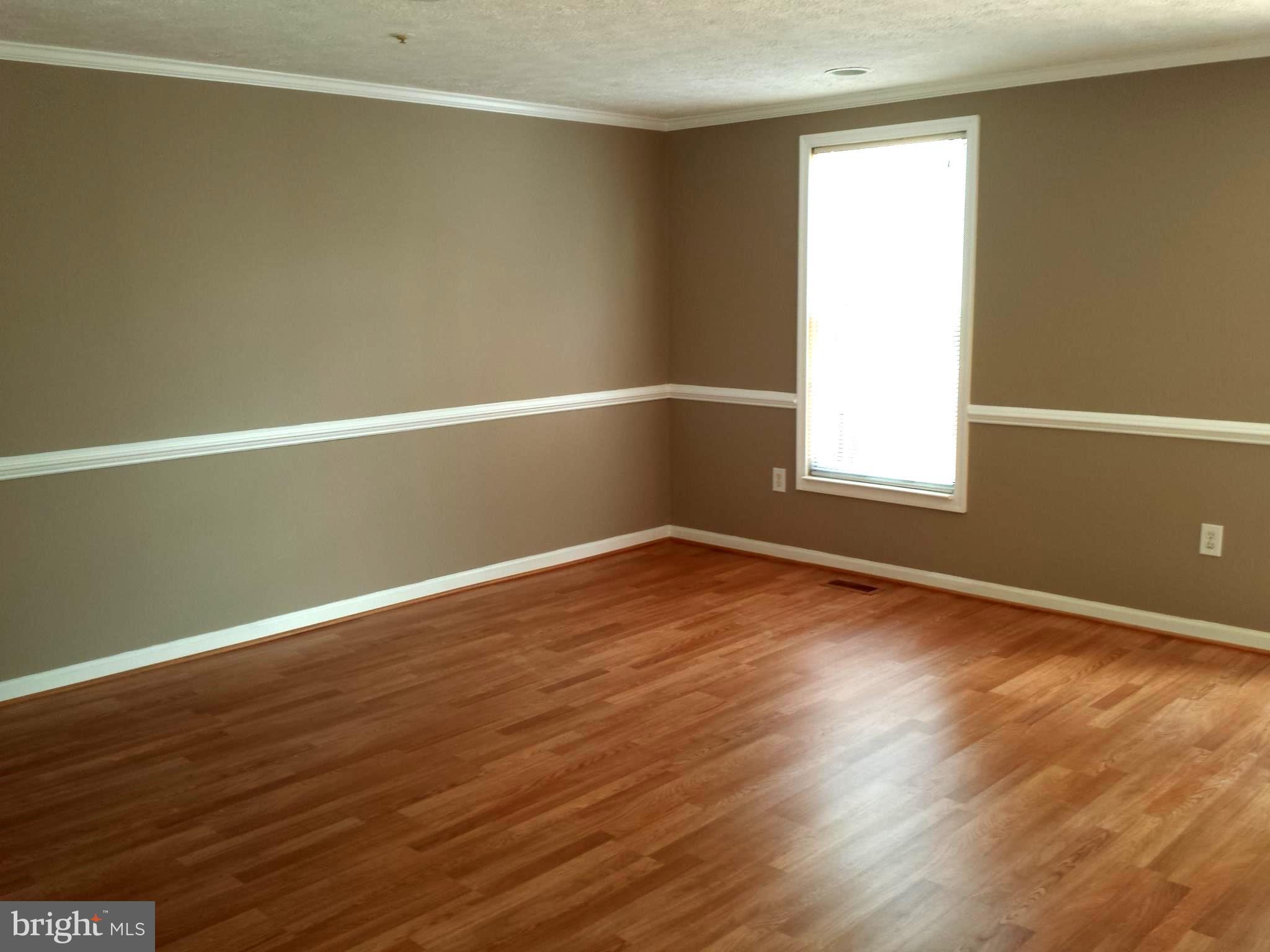 BEDFORD CROSSING - Residential Lease