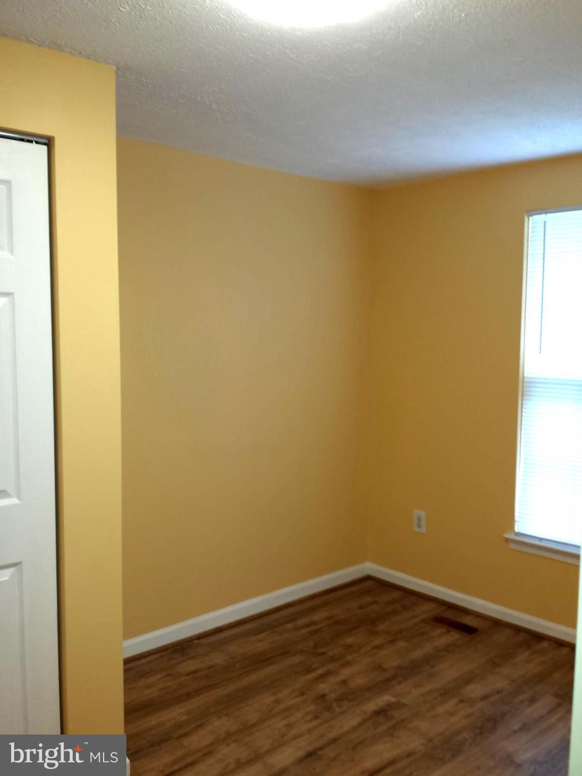 BEDFORD CROSSING - Residential Lease