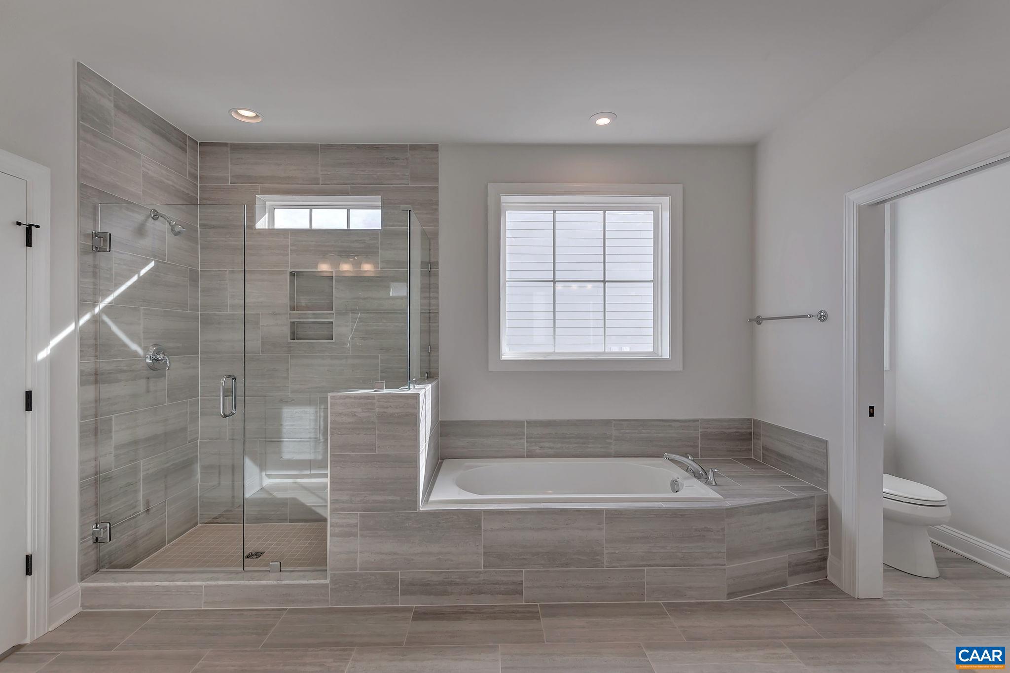 SPRING CREEK - Residential