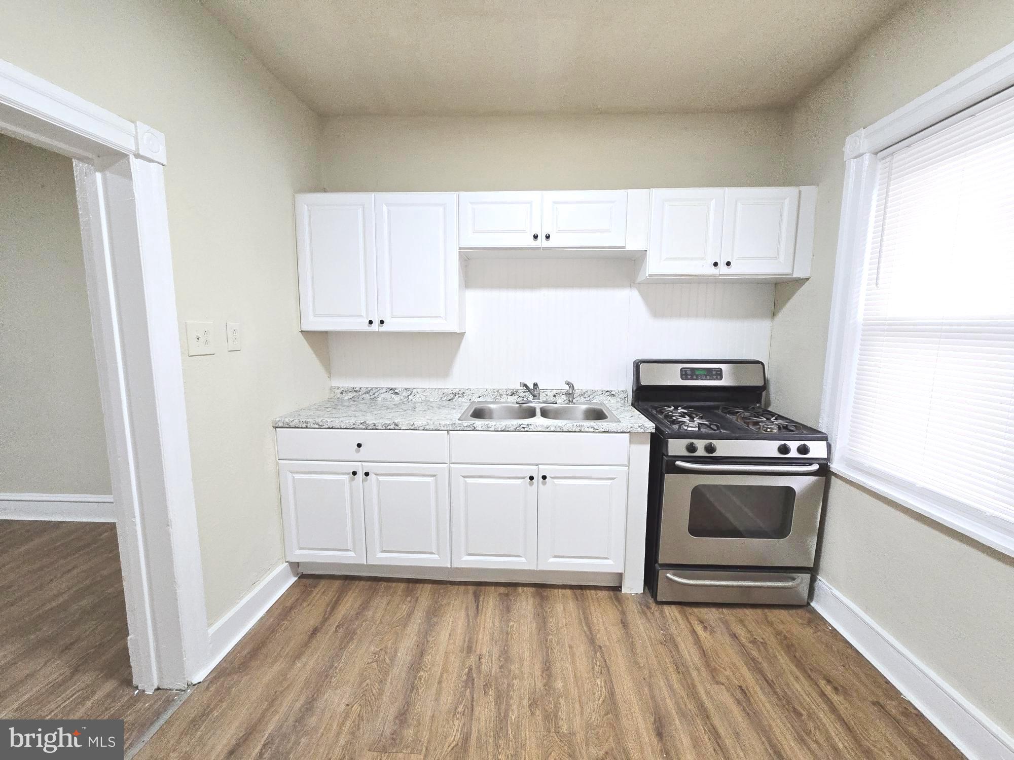 LOGAN - Residential Lease