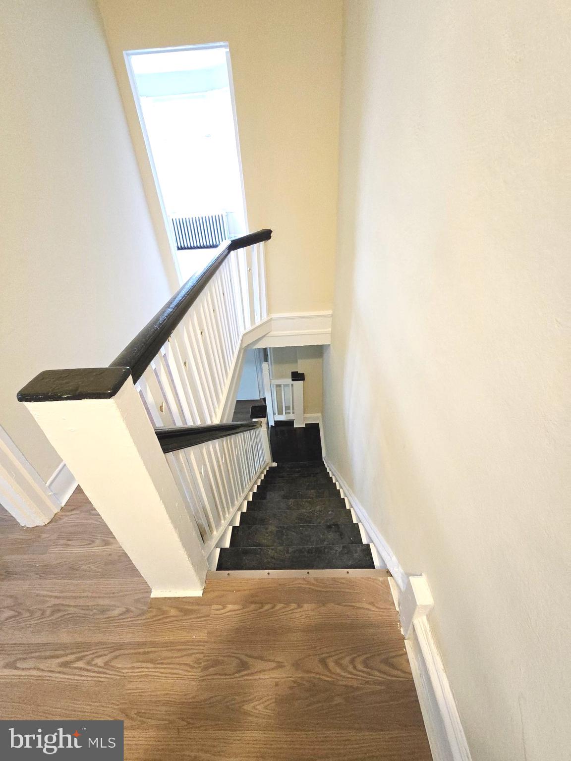 LOGAN - Residential Lease