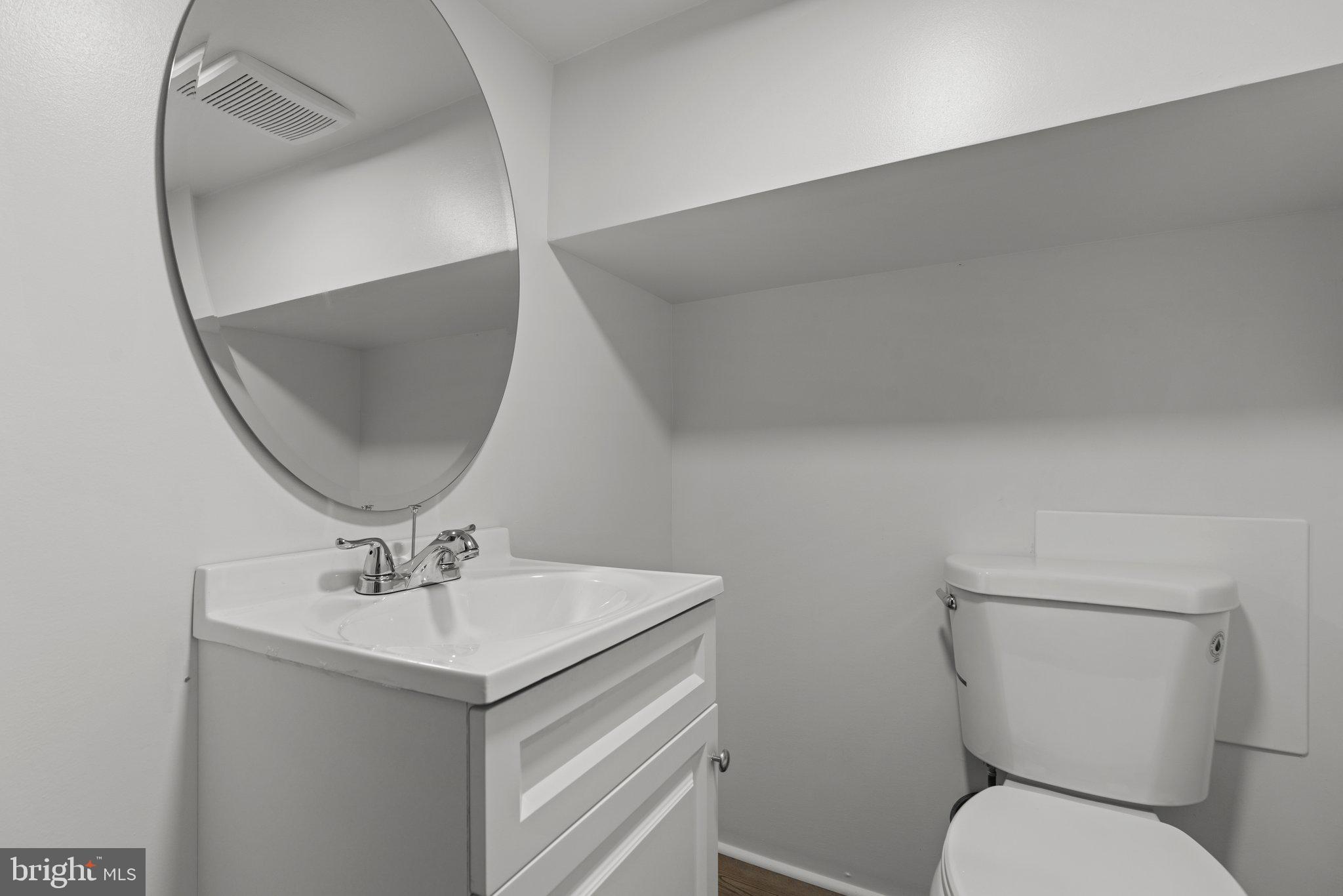 WASHINGTON VILLAGE - Residential Lease