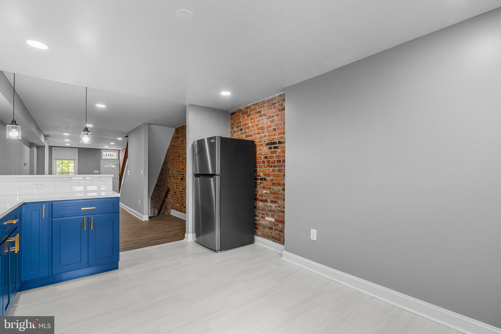 WASHINGTON VILLAGE - Residential Lease