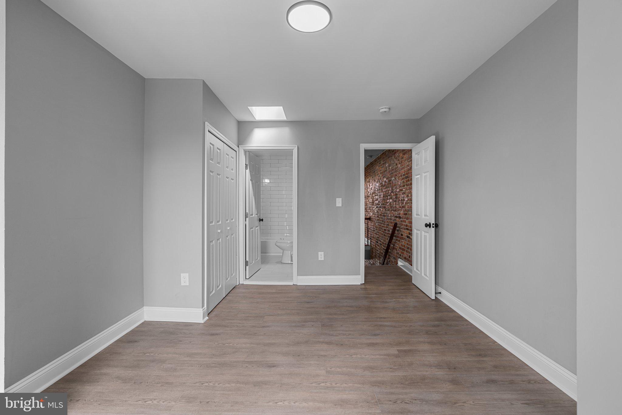 WASHINGTON VILLAGE - Residential Lease