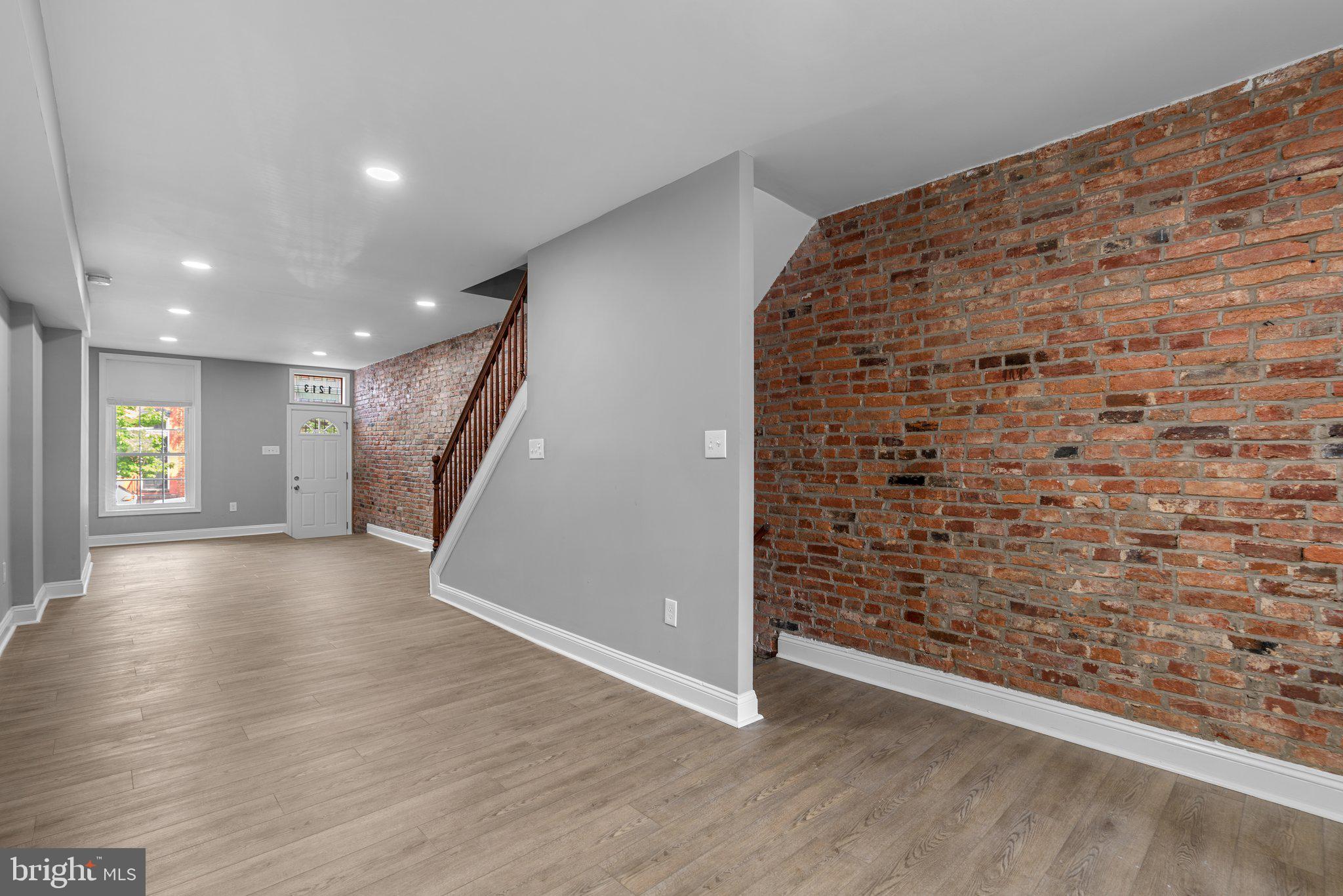 WASHINGTON VILLAGE - Residential Lease