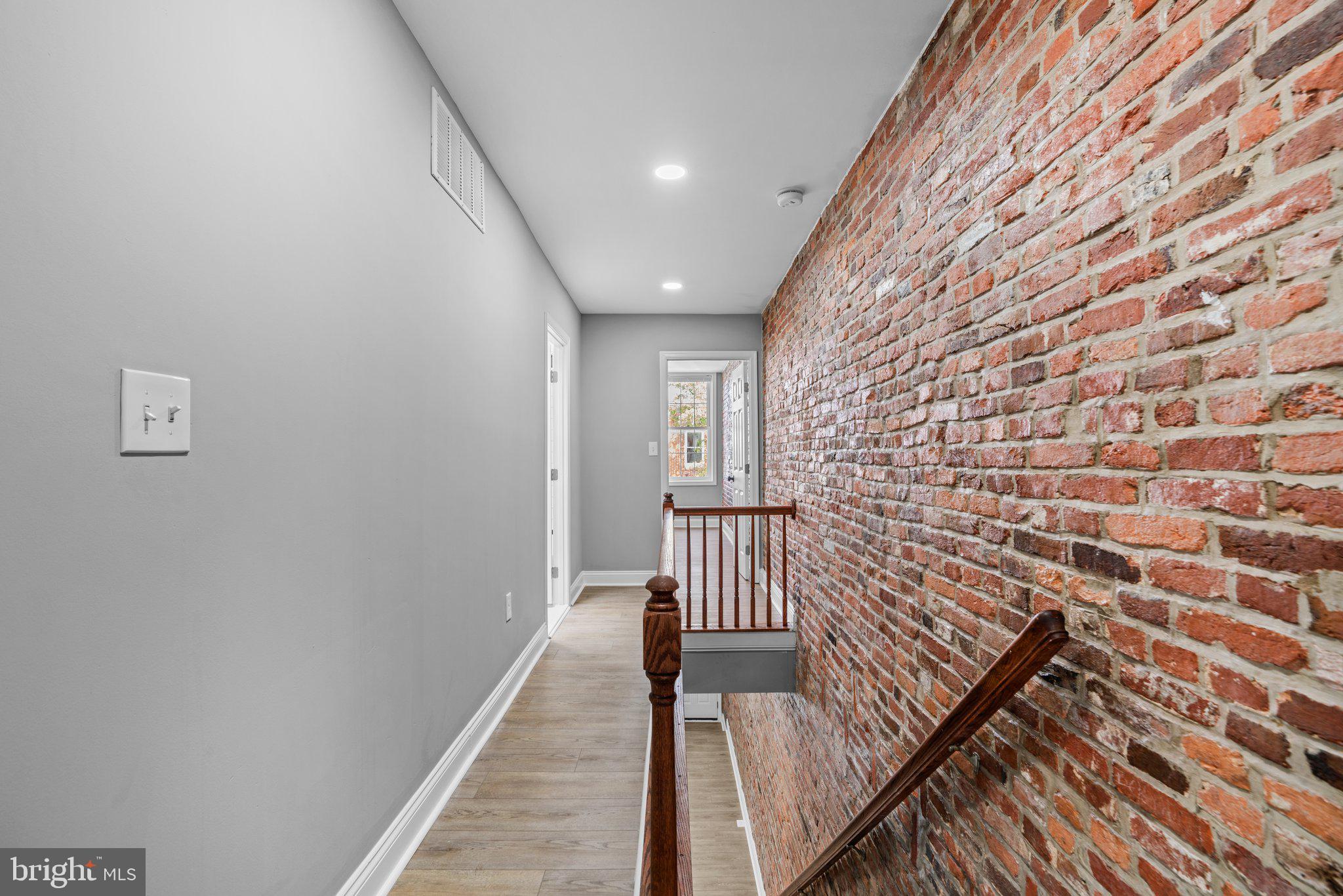 WASHINGTON VILLAGE - Residential Lease