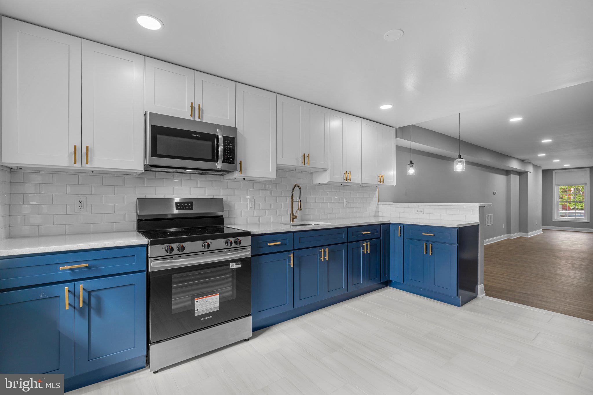 WASHINGTON VILLAGE - Residential Lease