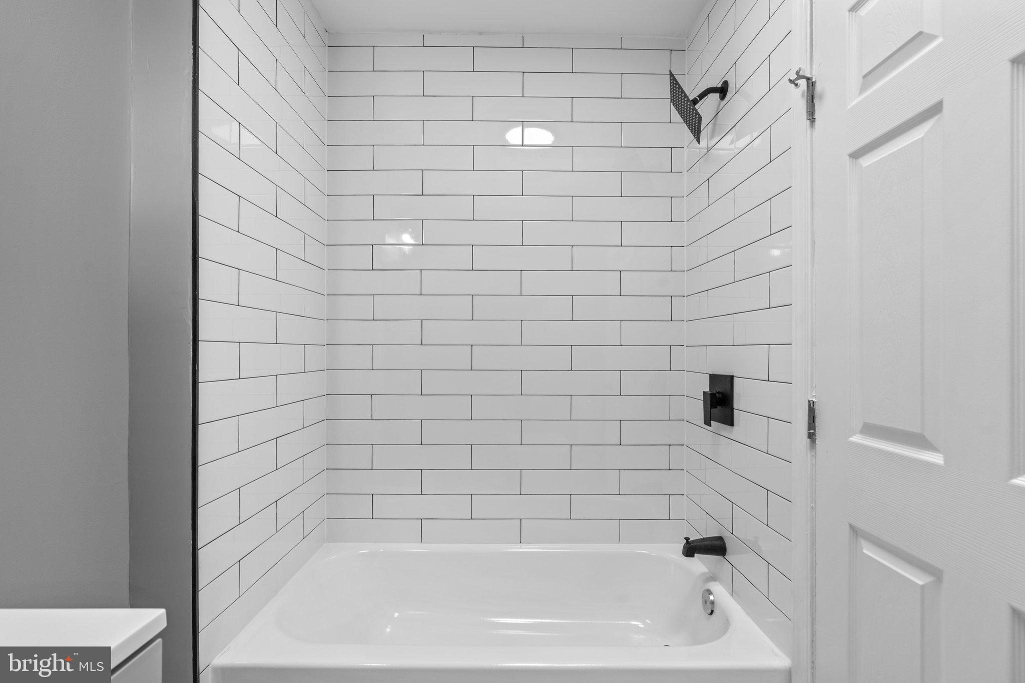 WASHINGTON VILLAGE - Residential Lease