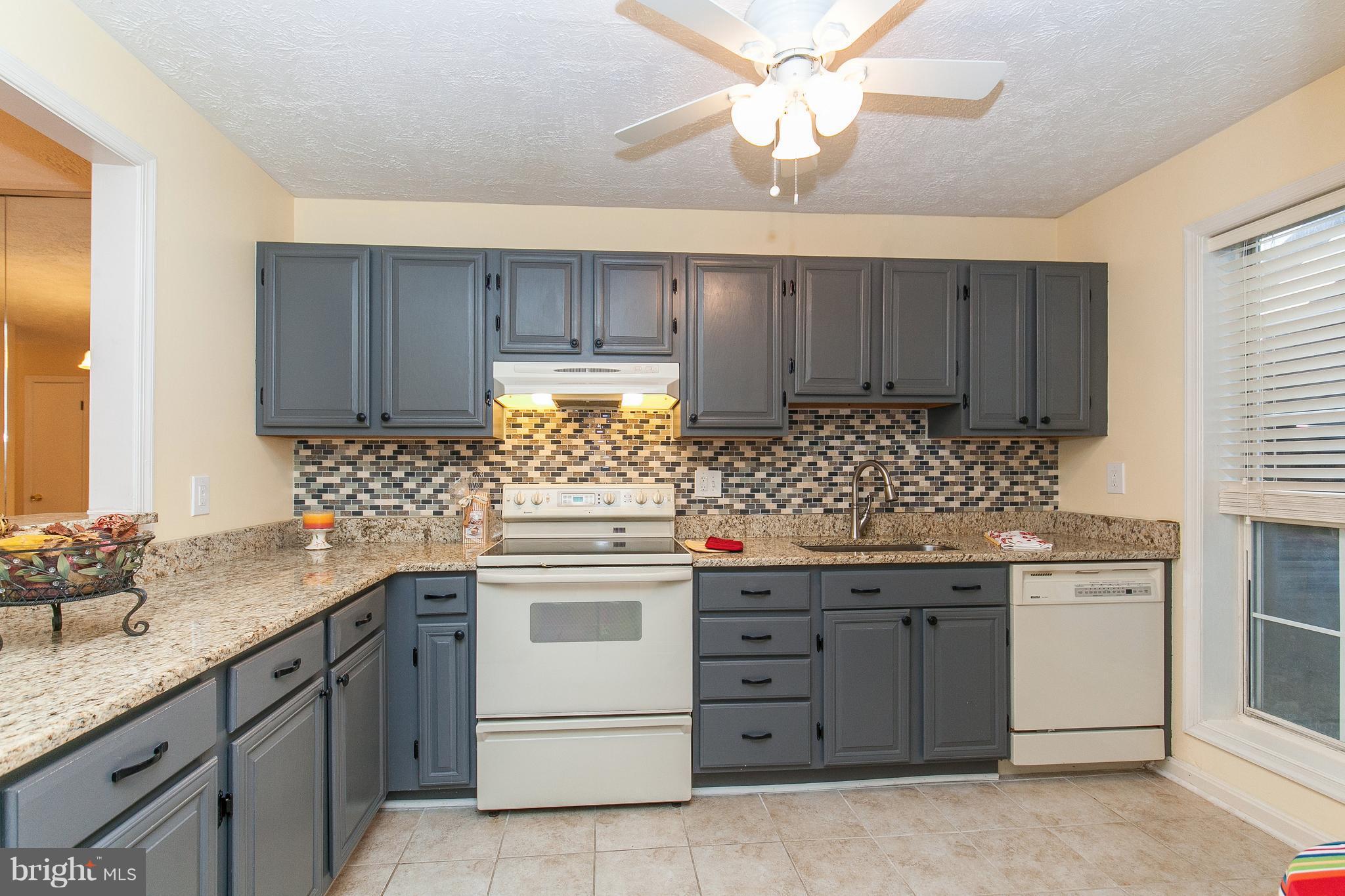 THE OAKTON - Residential