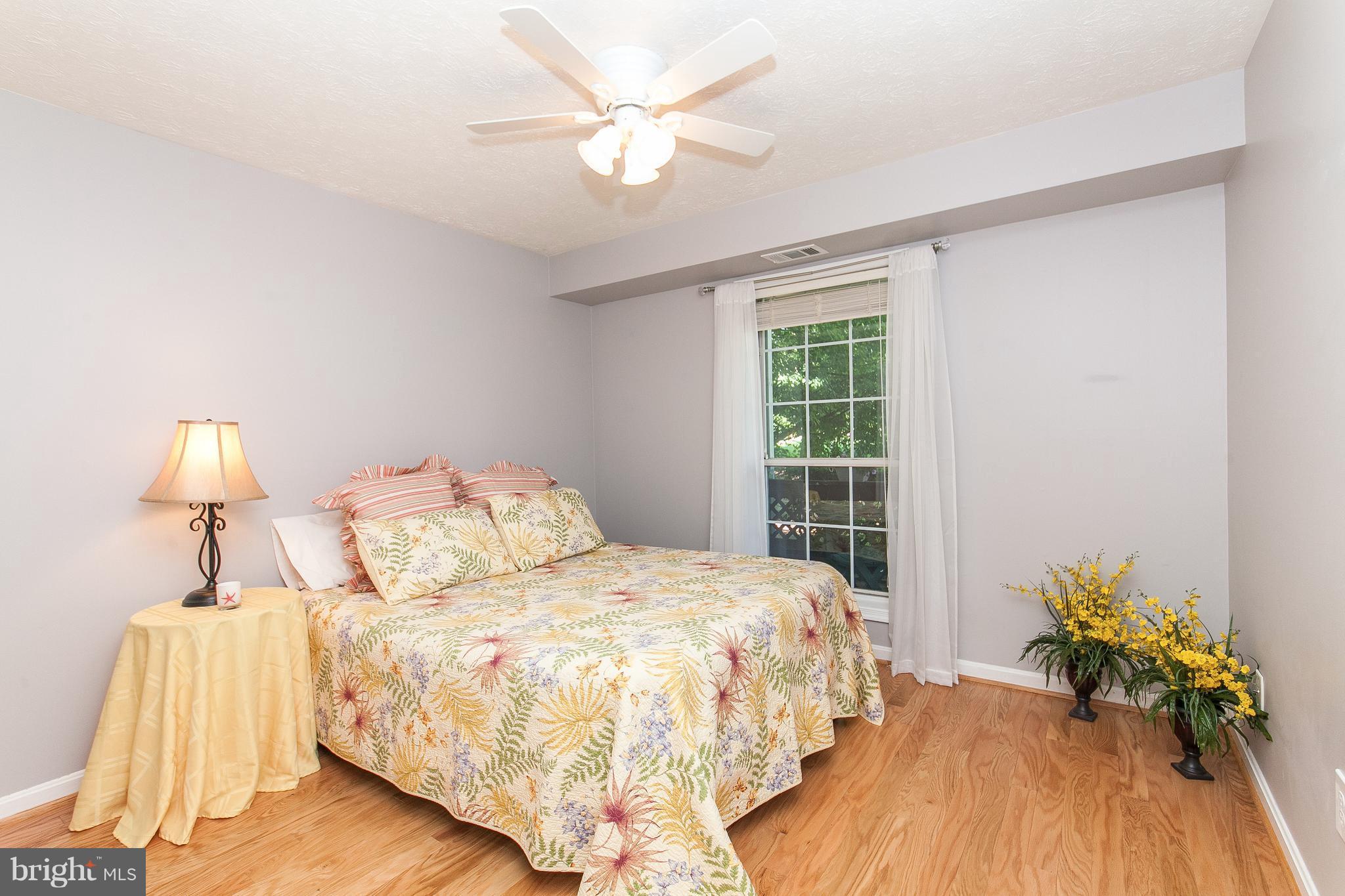 THE OAKTON - Residential