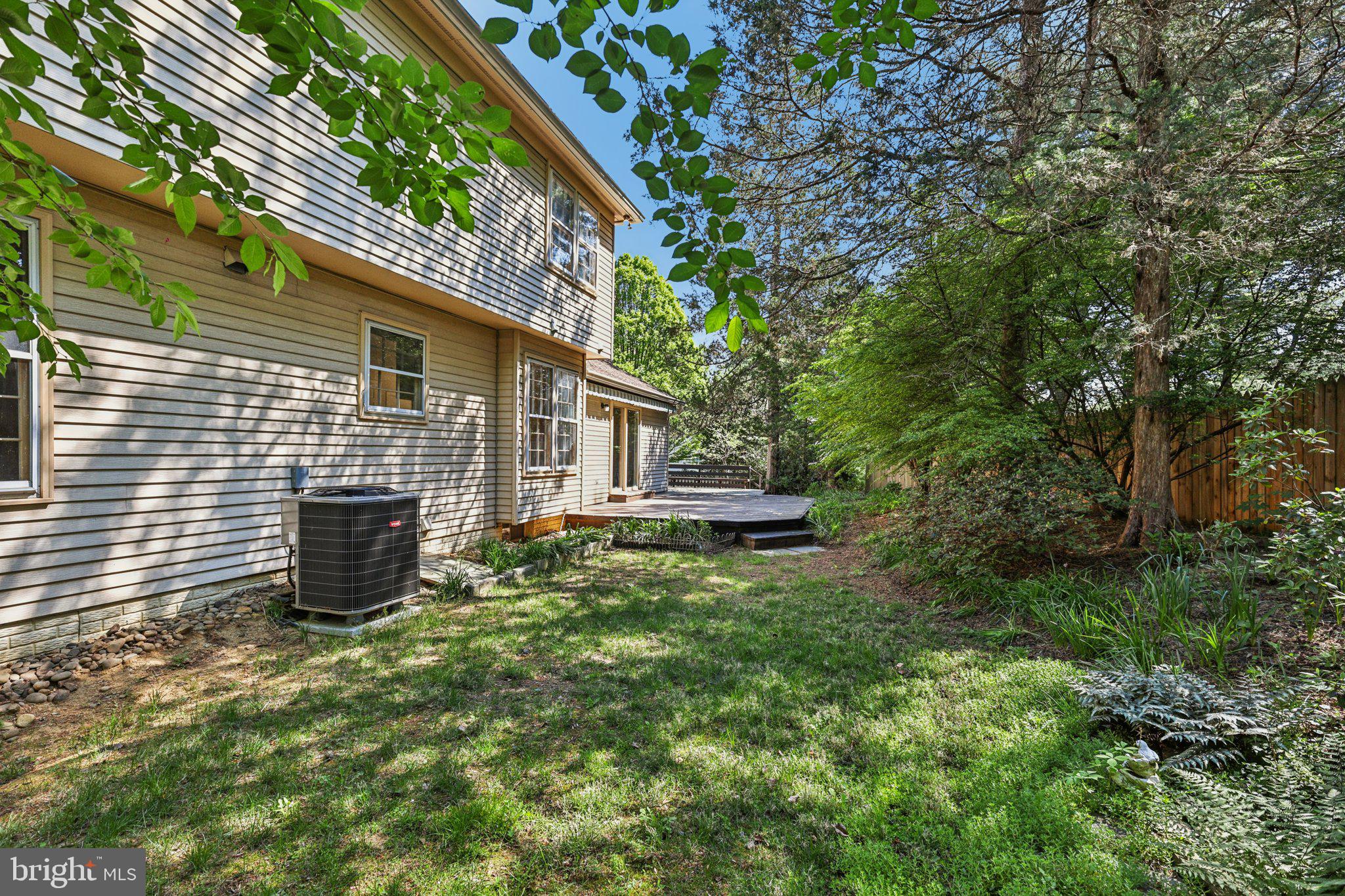 FALLS BEND - Residential