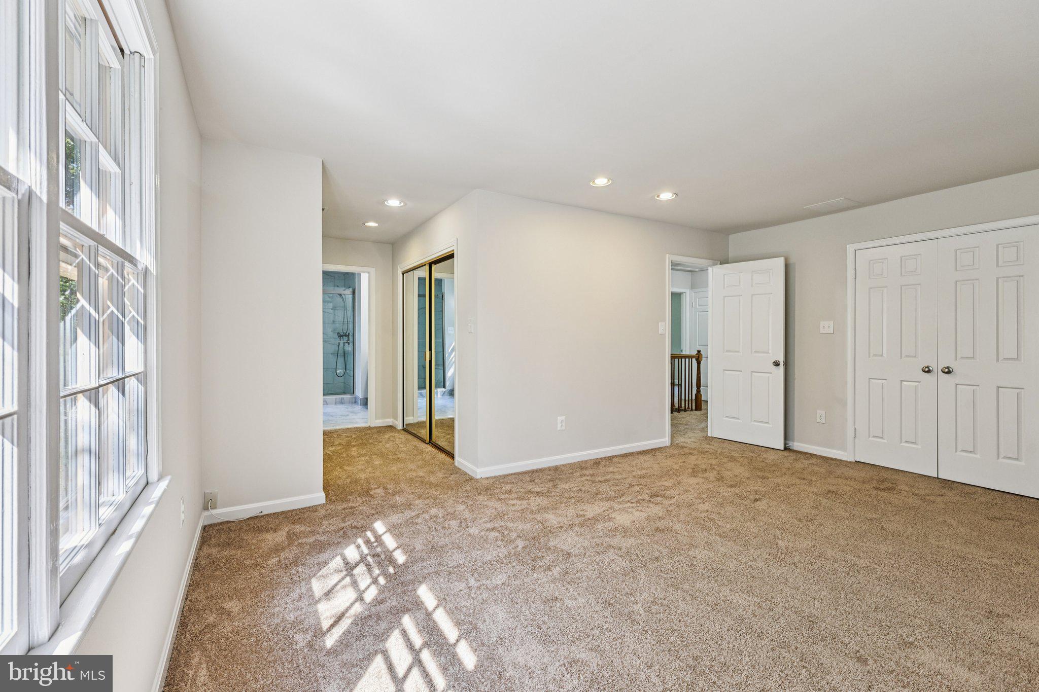 FALLS BEND - Residential