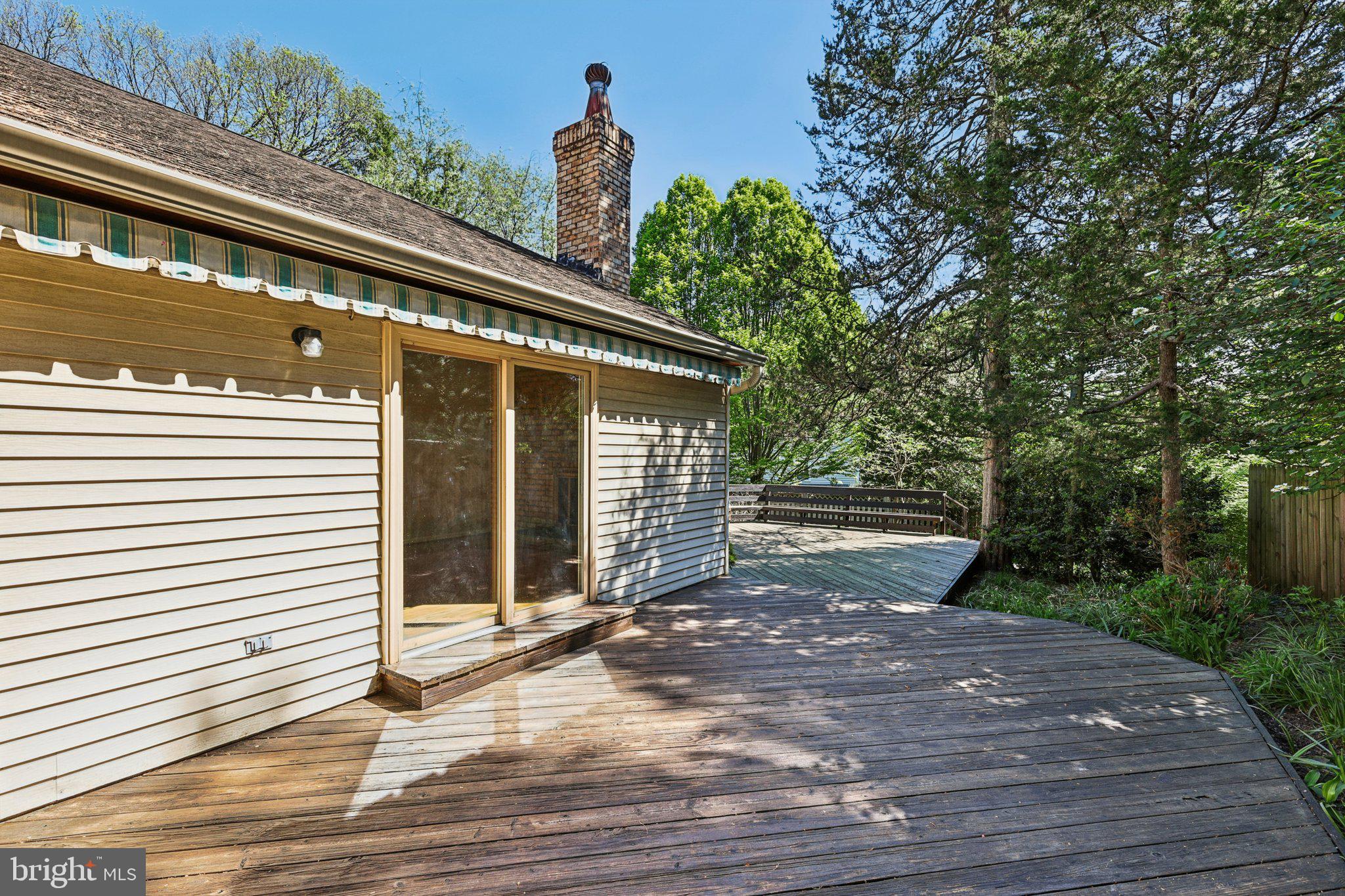 FALLS BEND - Residential