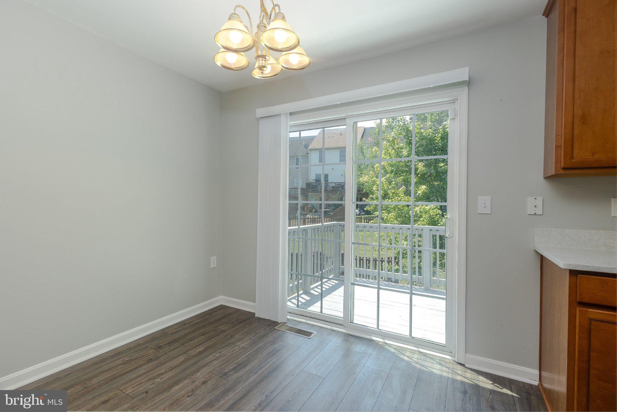 HAMMONDS MILL - Residential
