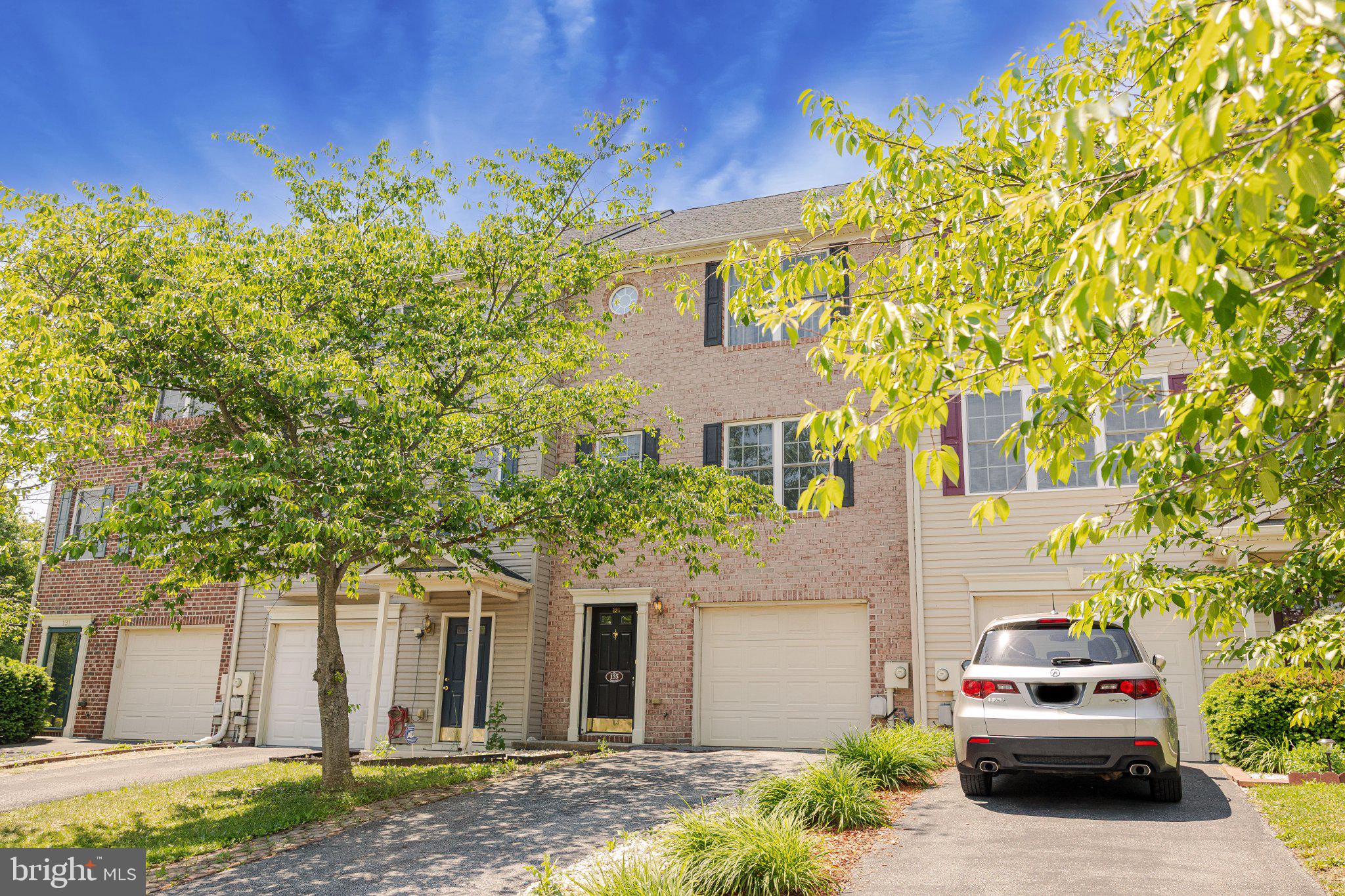 HAMMONDS MILL - Residential