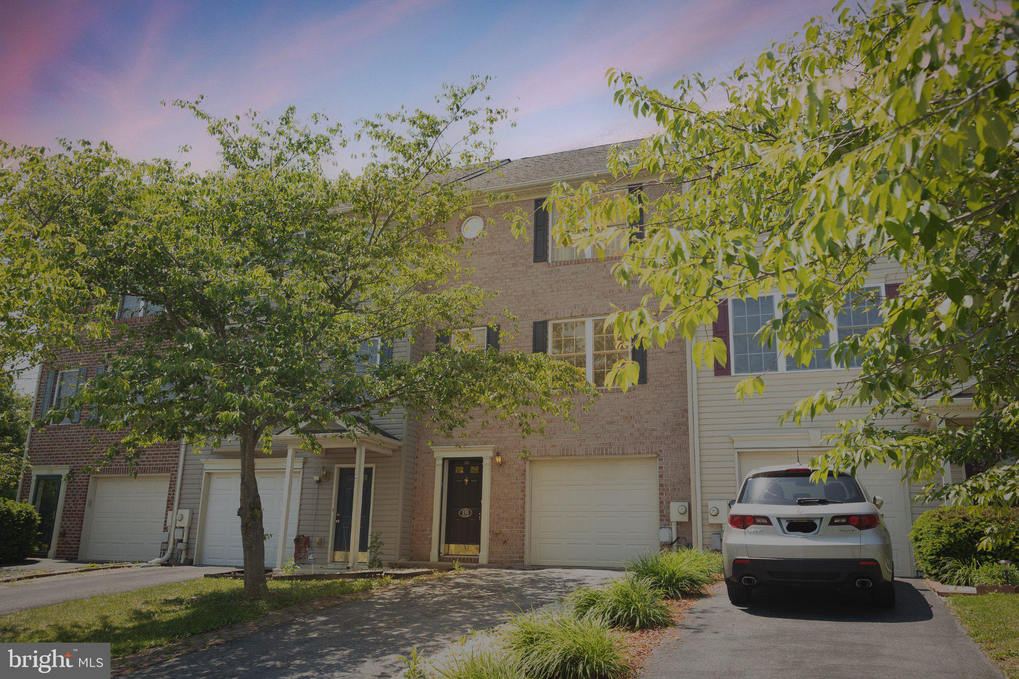 HAMMONDS MILL - Residential