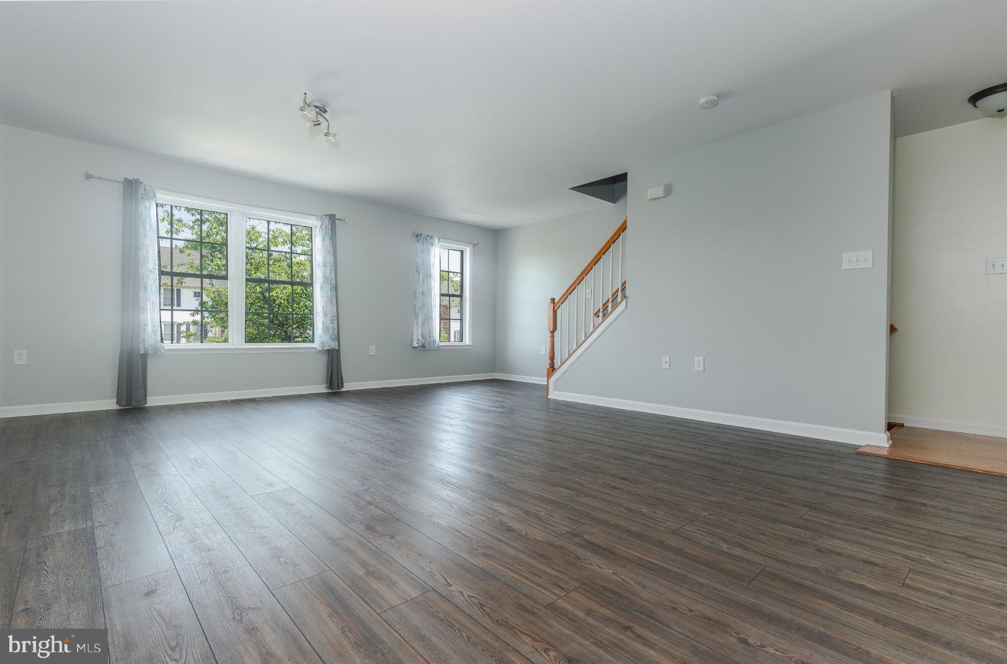 HAMMONDS MILL - Residential