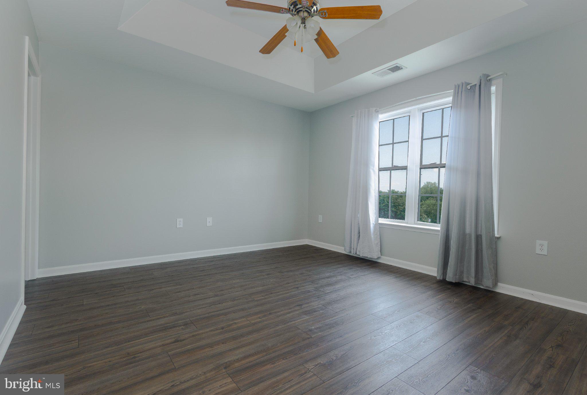 HAMMONDS MILL - Residential