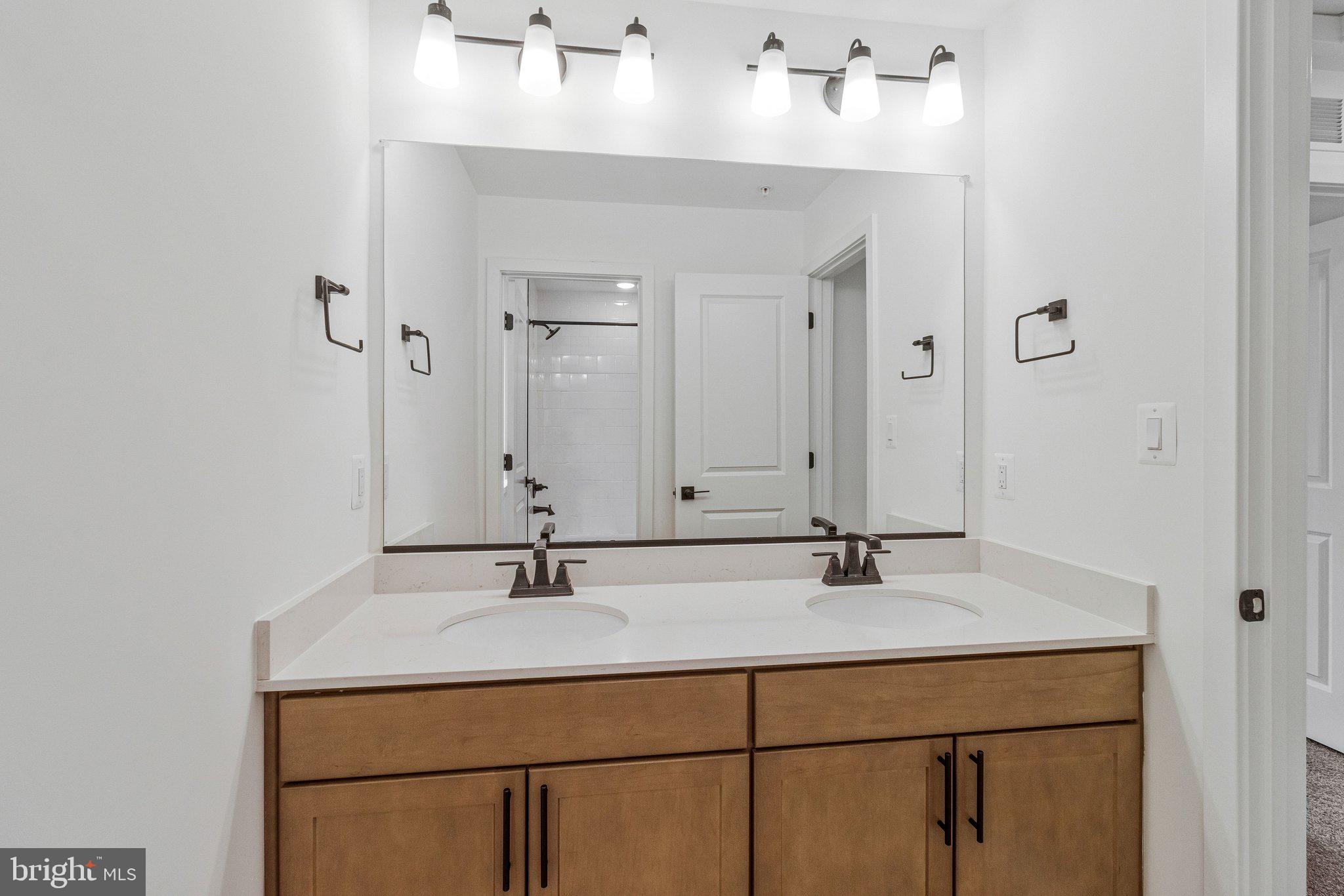 ENCLAVE AT ARUNDEL HILLS - Residential