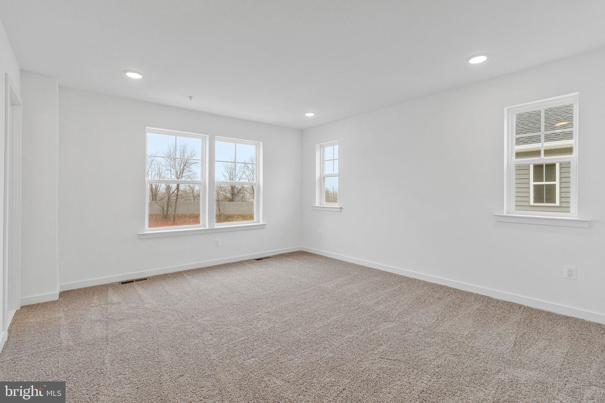 ENCLAVE AT ARUNDEL HILLS - Residential