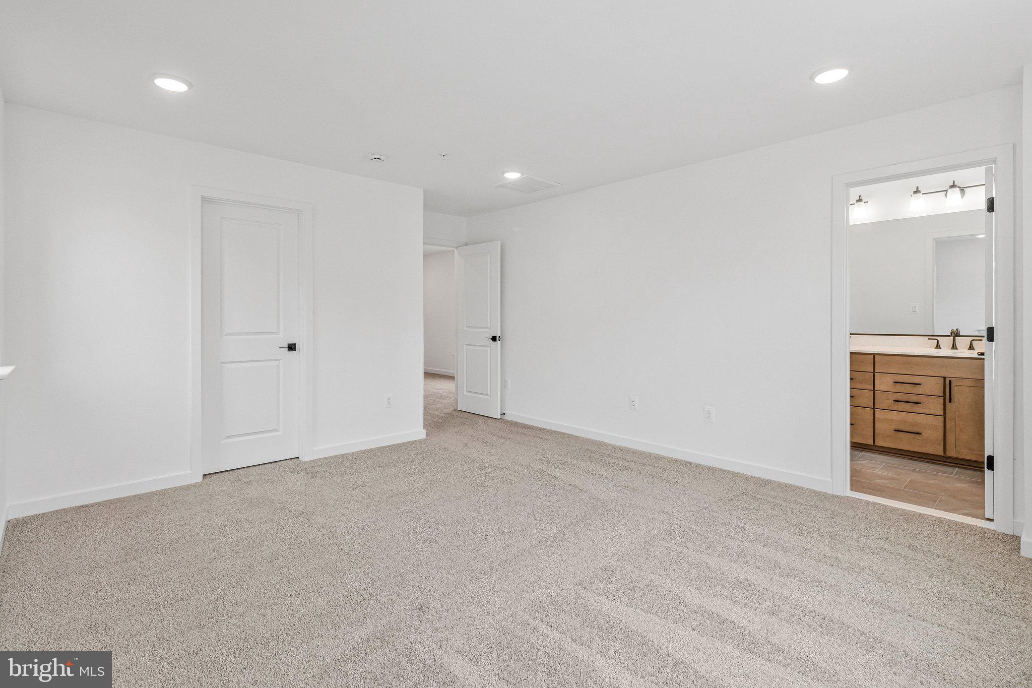 ENCLAVE AT ARUNDEL HILLS - Residential