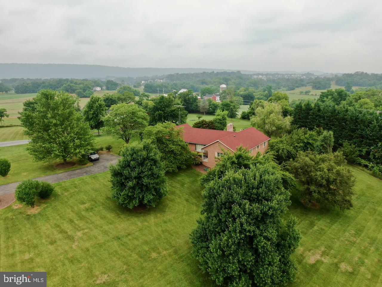 WINFIELD - Residential