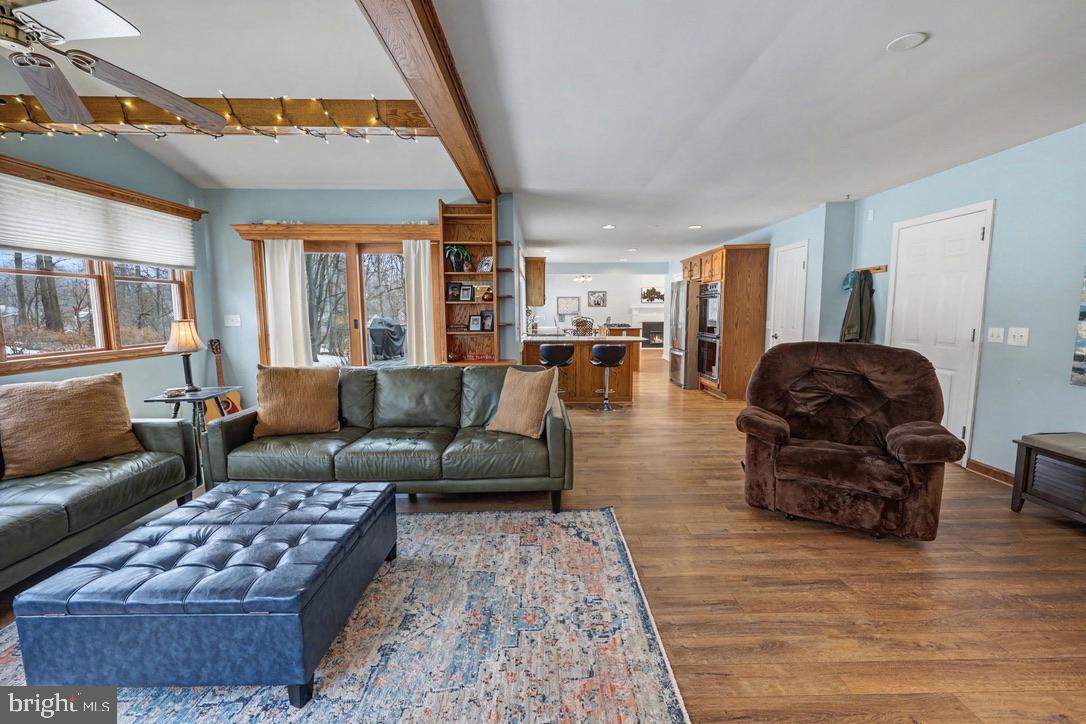 CAROL ACRES - Residential