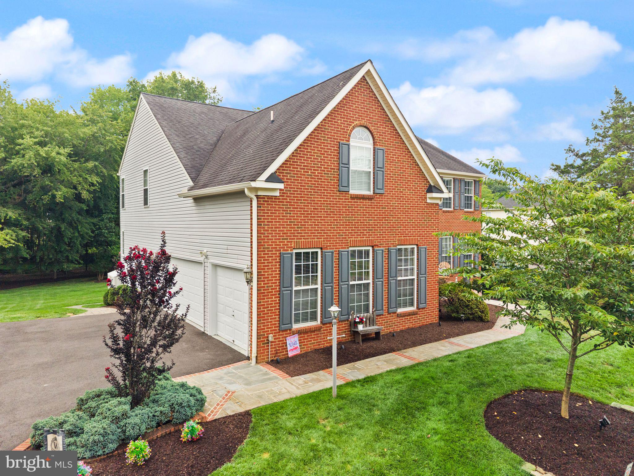 6871 EMMA COURT