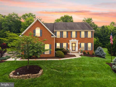 Photo of 6871 Emma Court, WARRENTON, VA 20187 (MLS # VAFQ2023082)