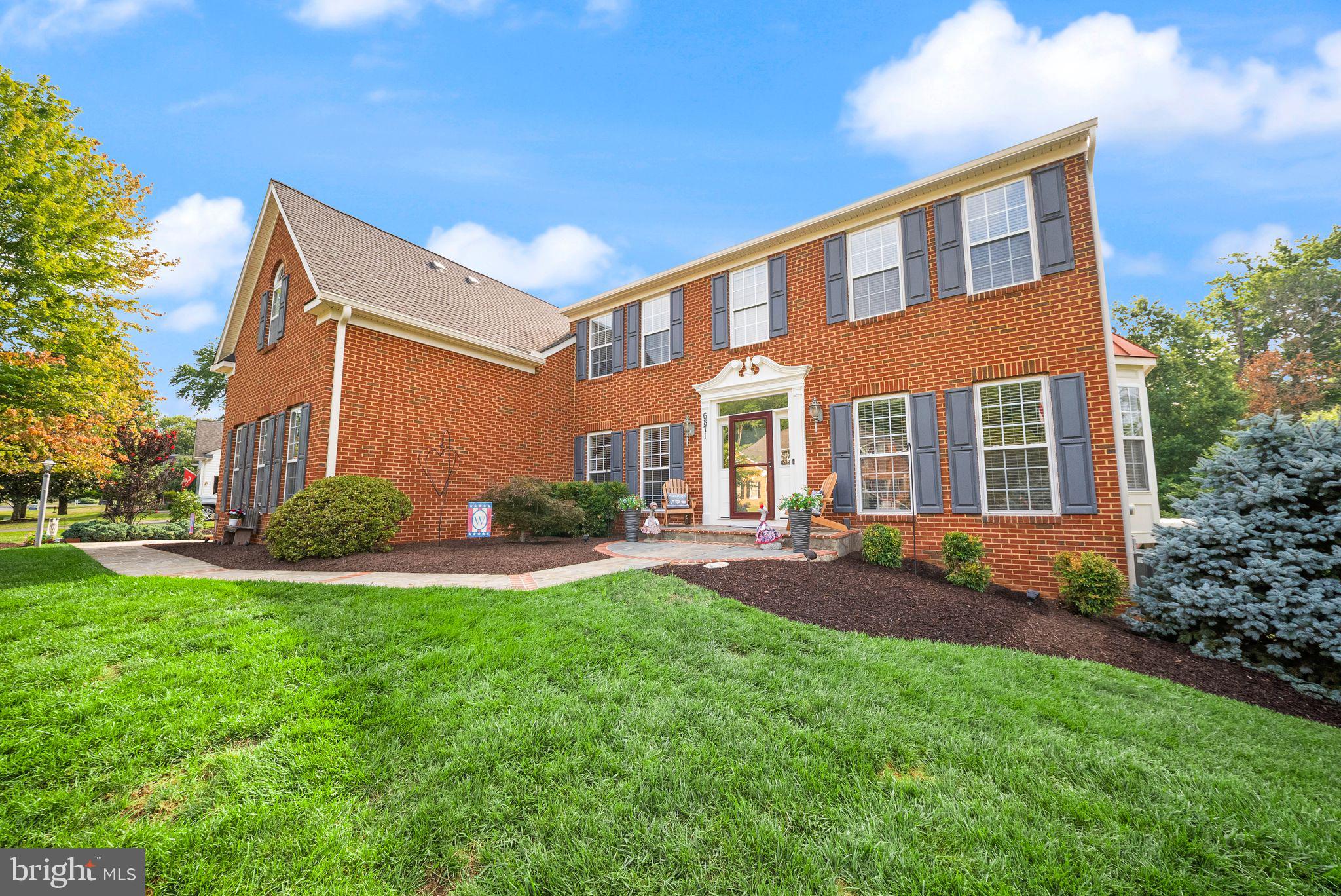 6871 EMMA COURT