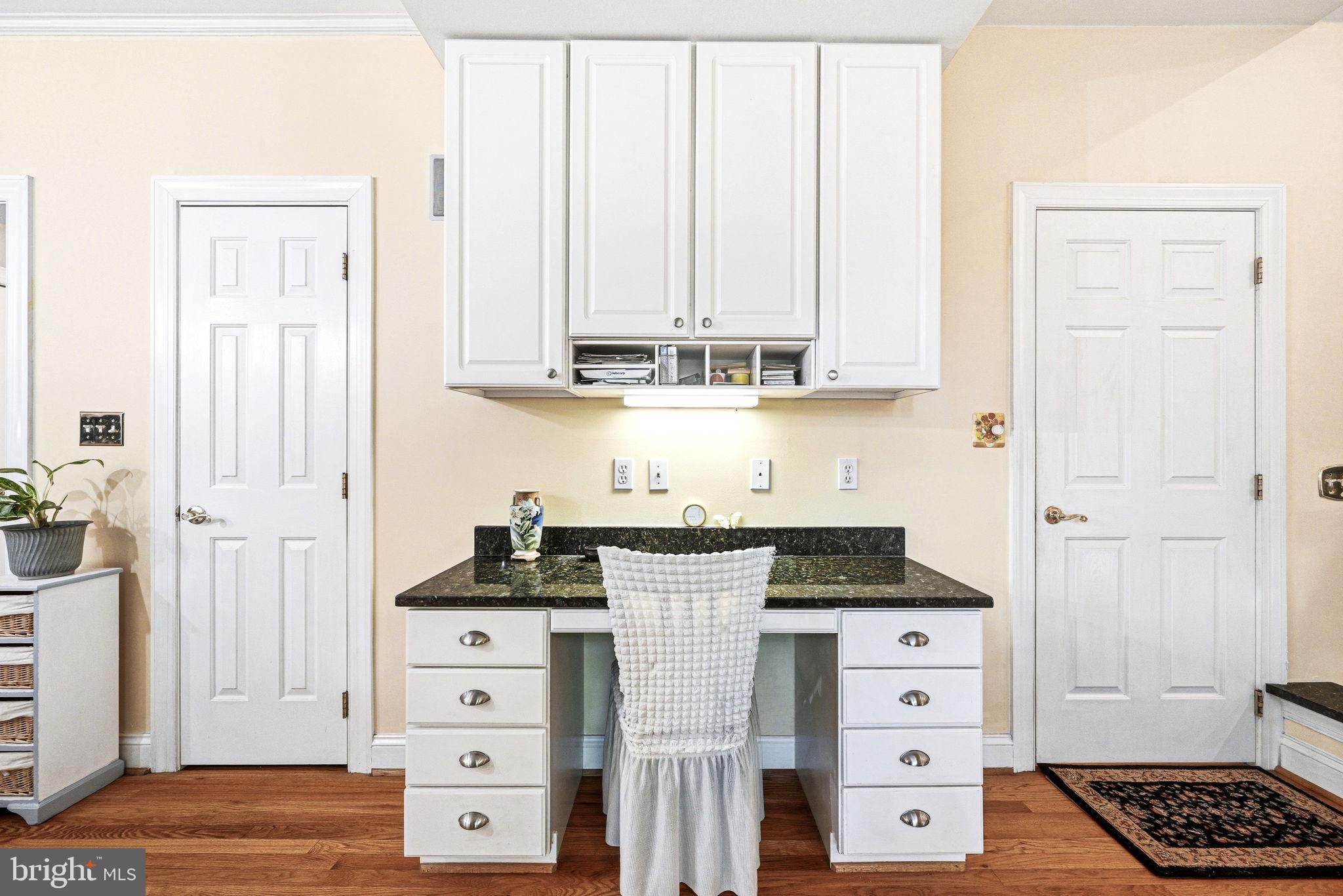 THE RIDINGS CHADDS - Residential
