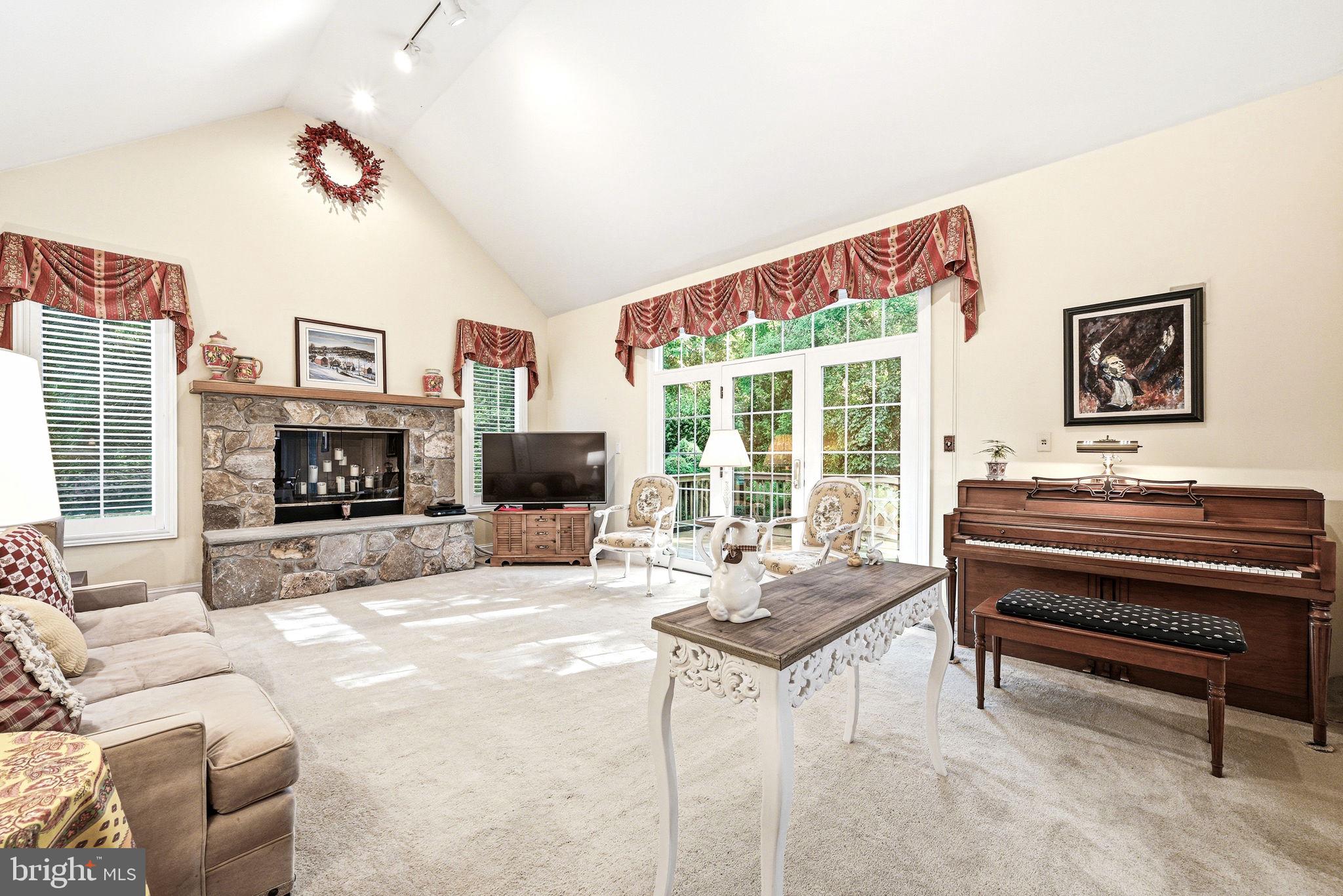 THE RIDINGS CHADDS - Residential