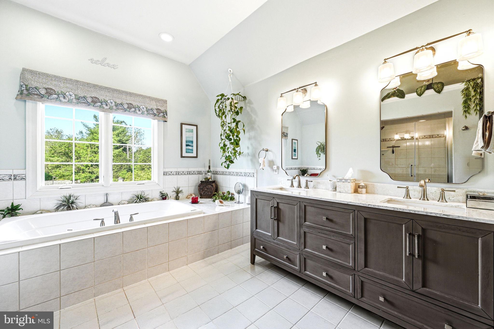 THE RIDINGS CHADDS - Residential