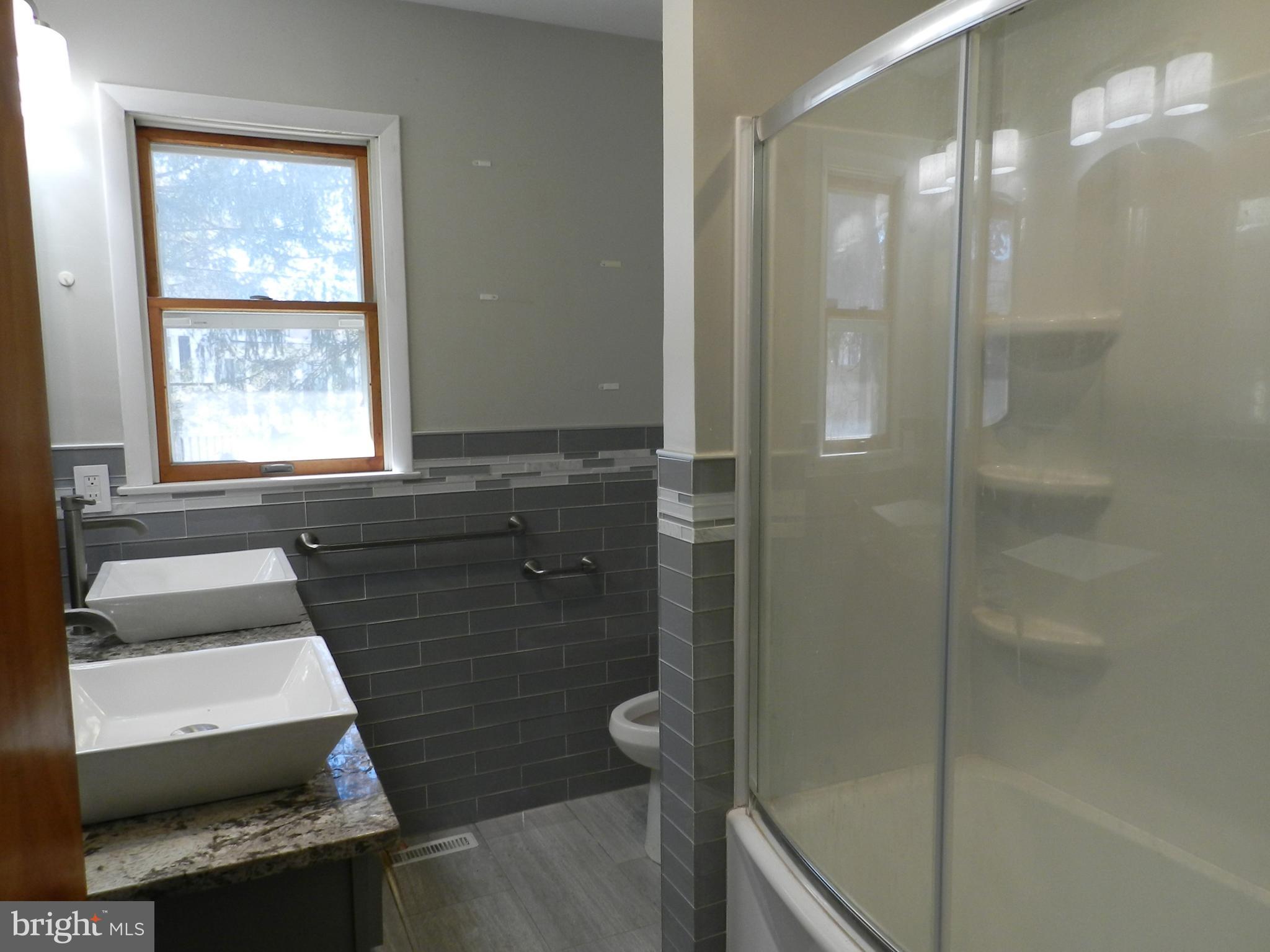 MAPLE SPRINGS ACRES - Residential